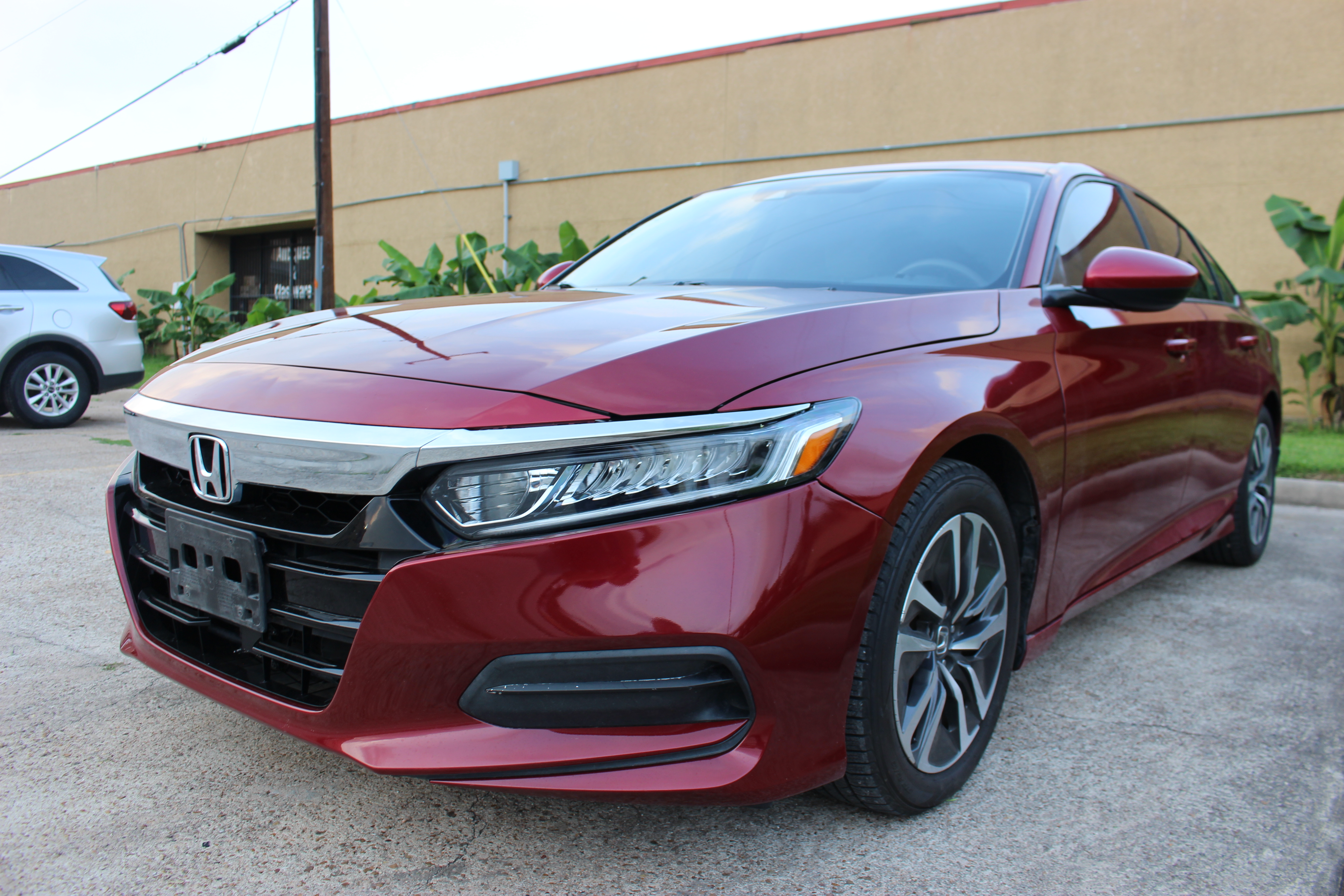 2019 Honda Accord Hybrid's photo