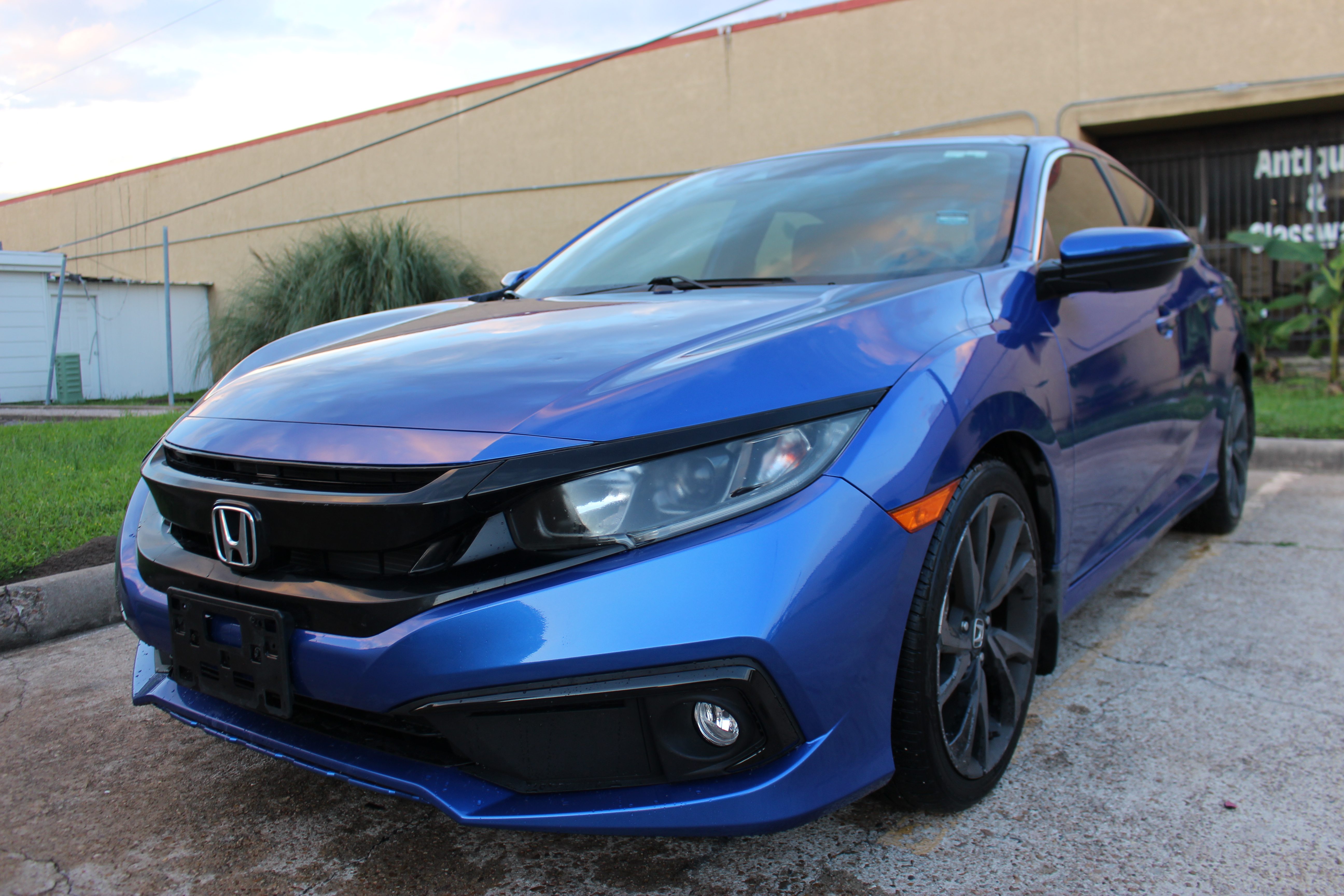2019 Honda Civic Sport CVT's photo