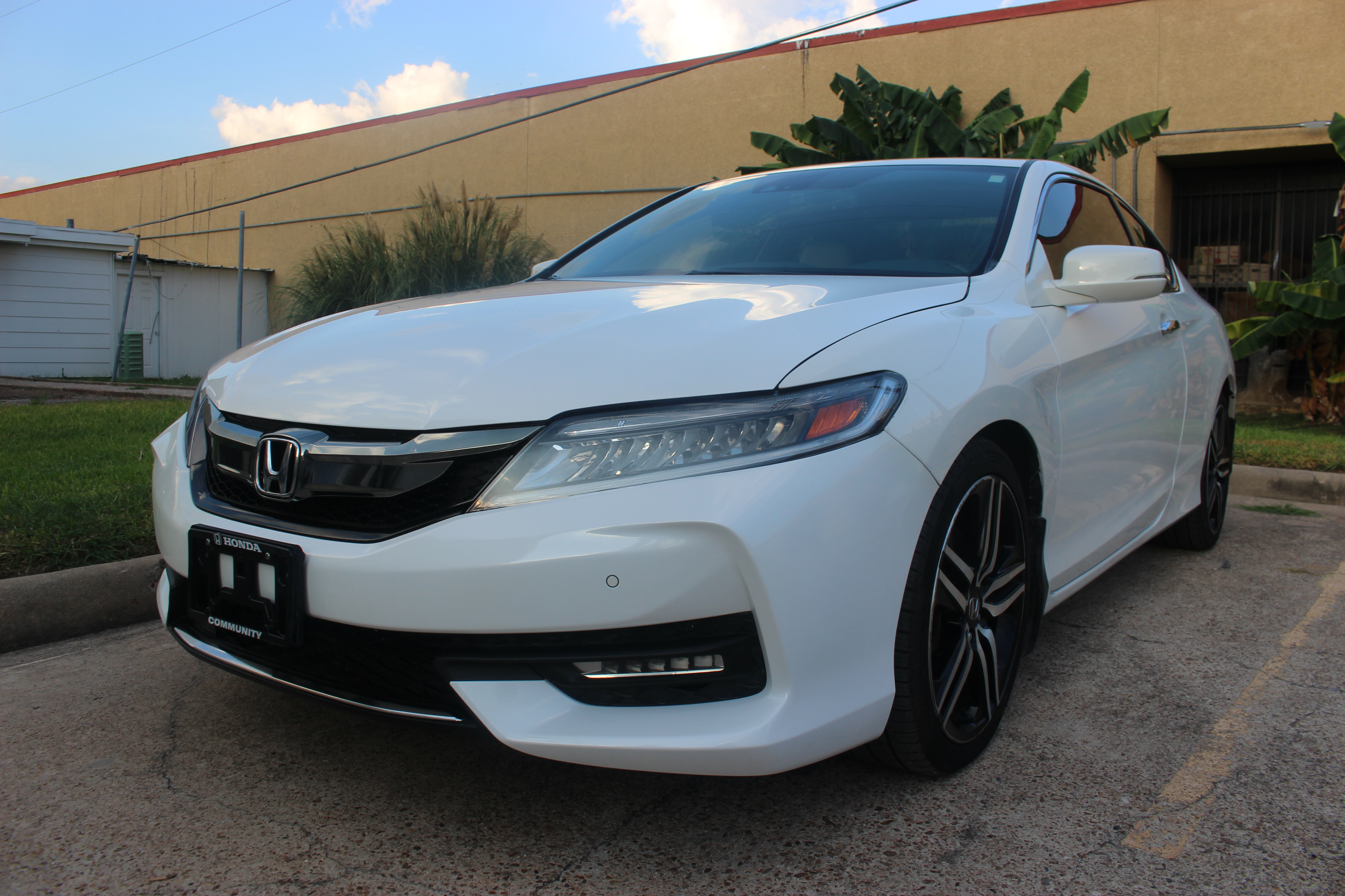 White 2017 Honda Accord Coupe Coupe Front-Wheel Drive Automatic