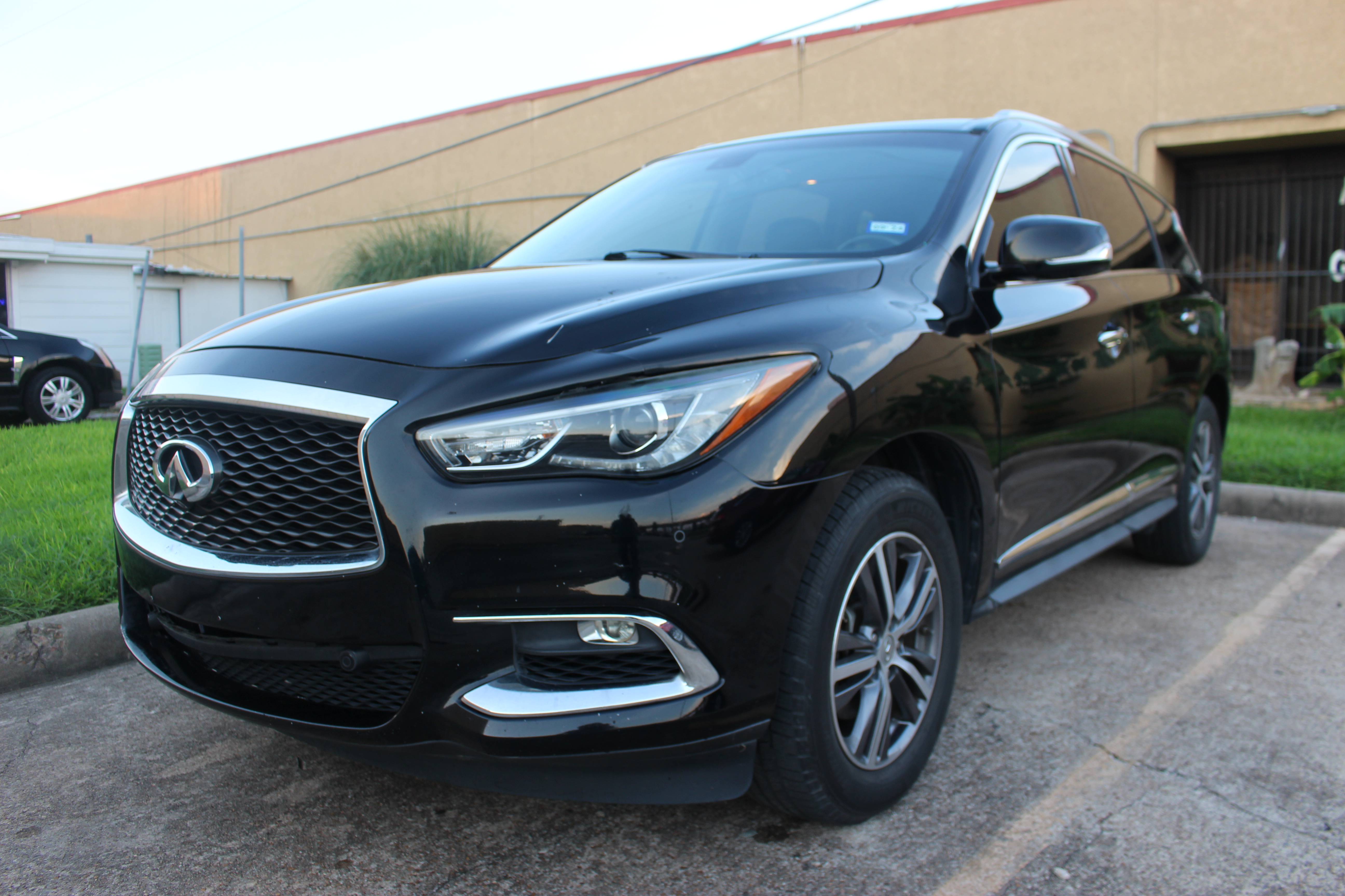 2017 INFINITI QX60 3.5 AWD's photo