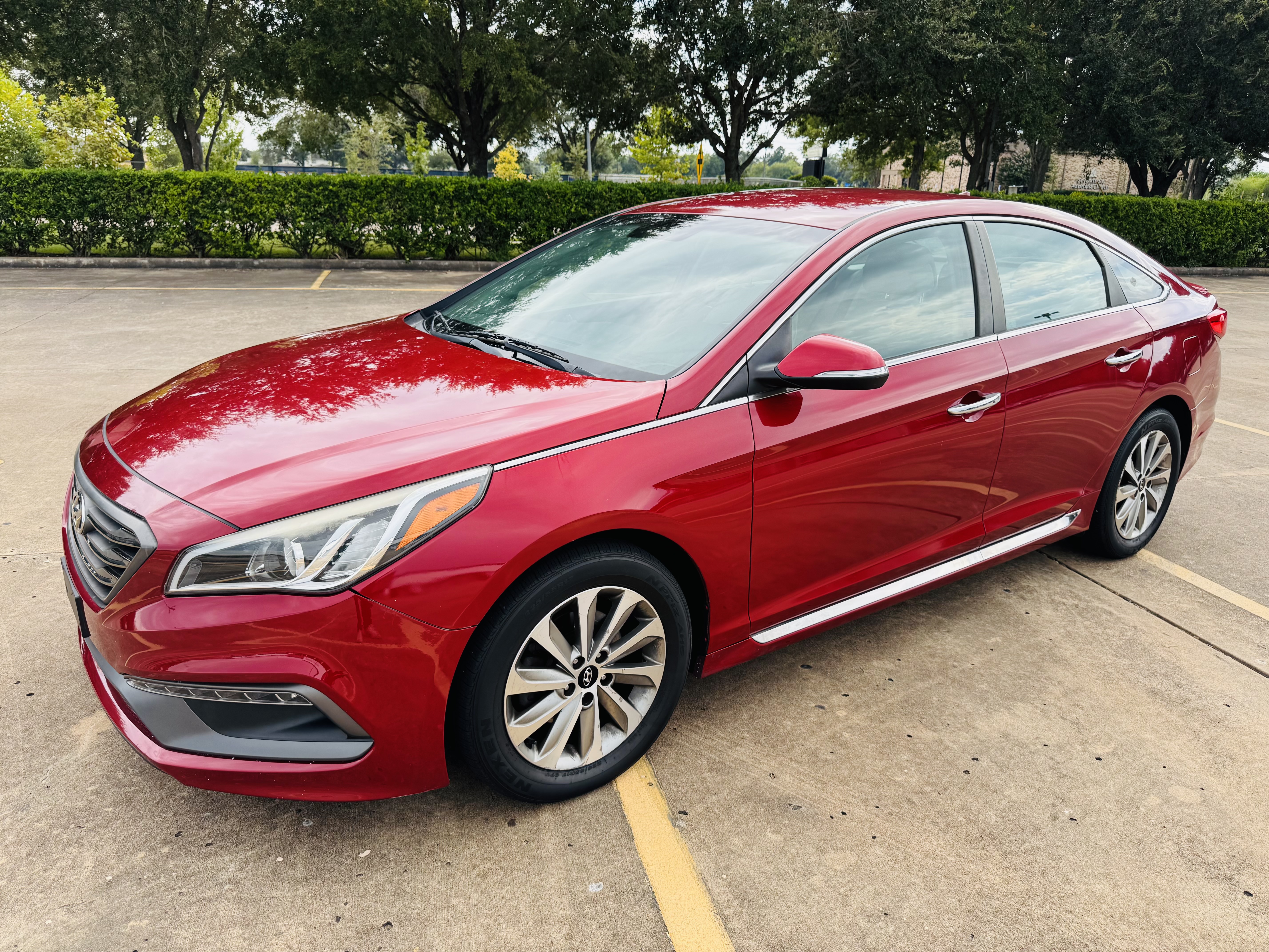 2016 Hyundai Sonata Sport / Sport w/ Premium Pkg, Sport w/ Tech Pkg / Limited / Limited w/Tech Pkg / Limited w/Ultimate Pkg / Sport 2.0T / Limited 2.0T