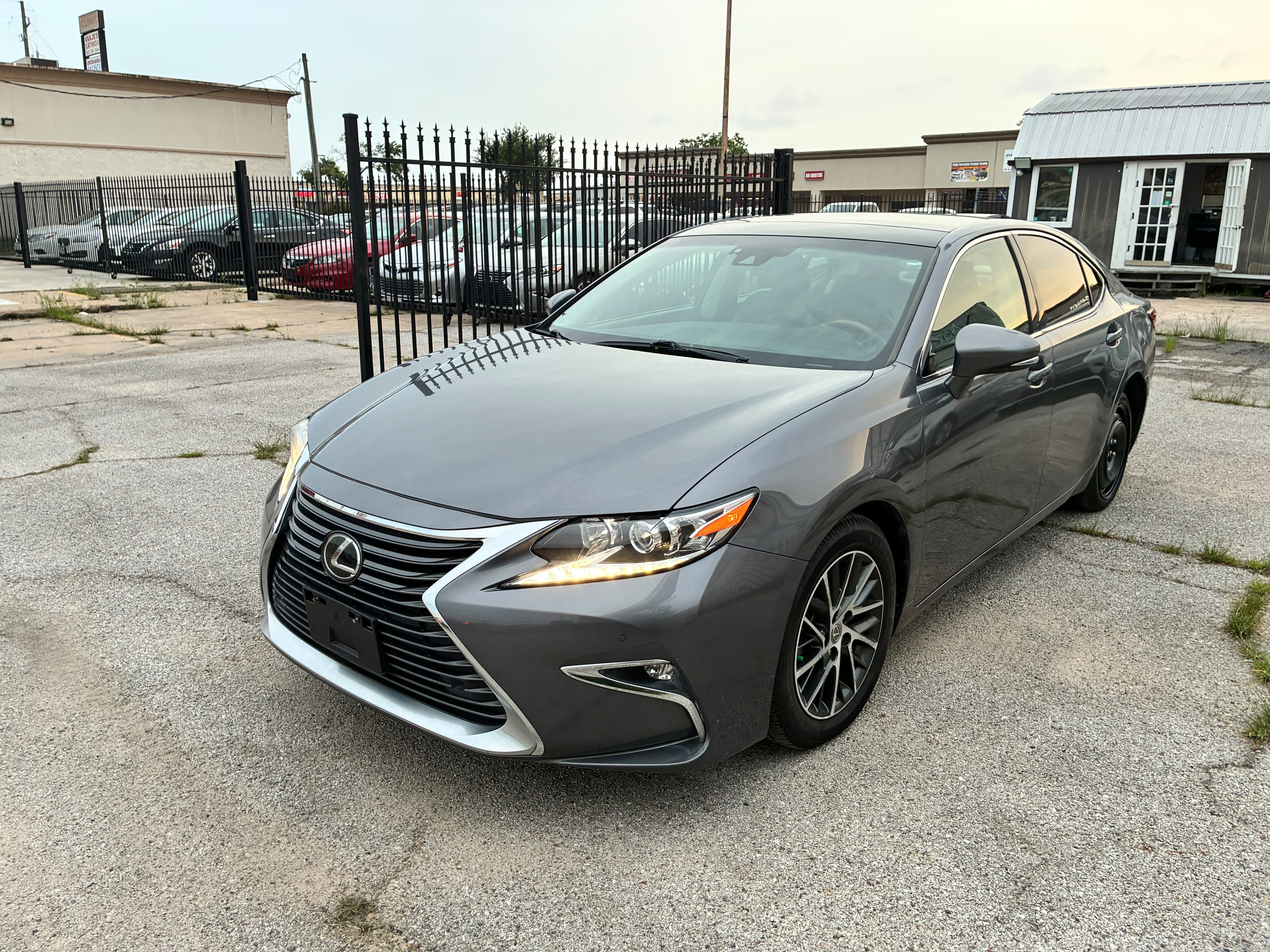 2017 Lexus ES 350 350