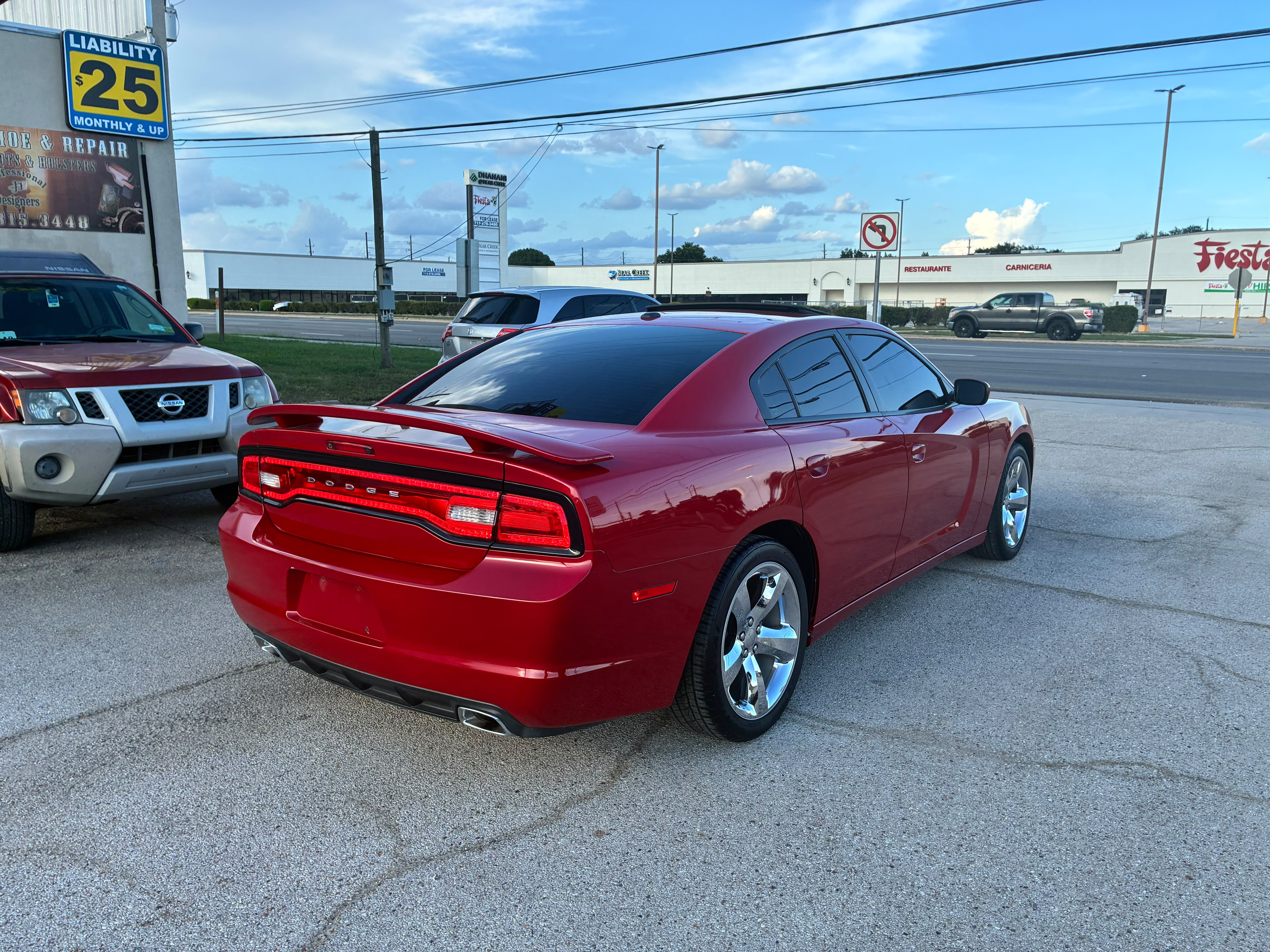 View vehicle photo 4