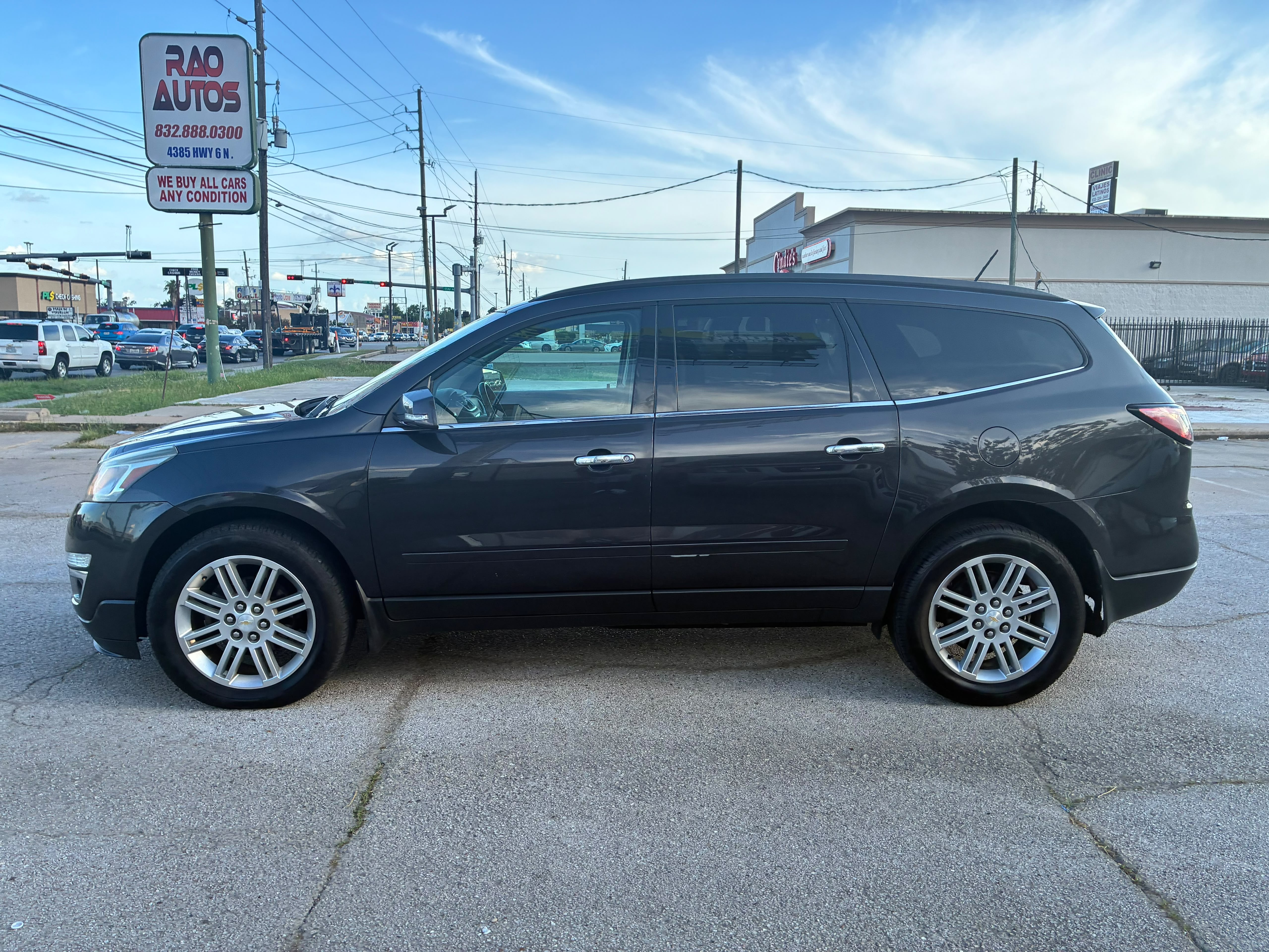 View vehicle photo 6