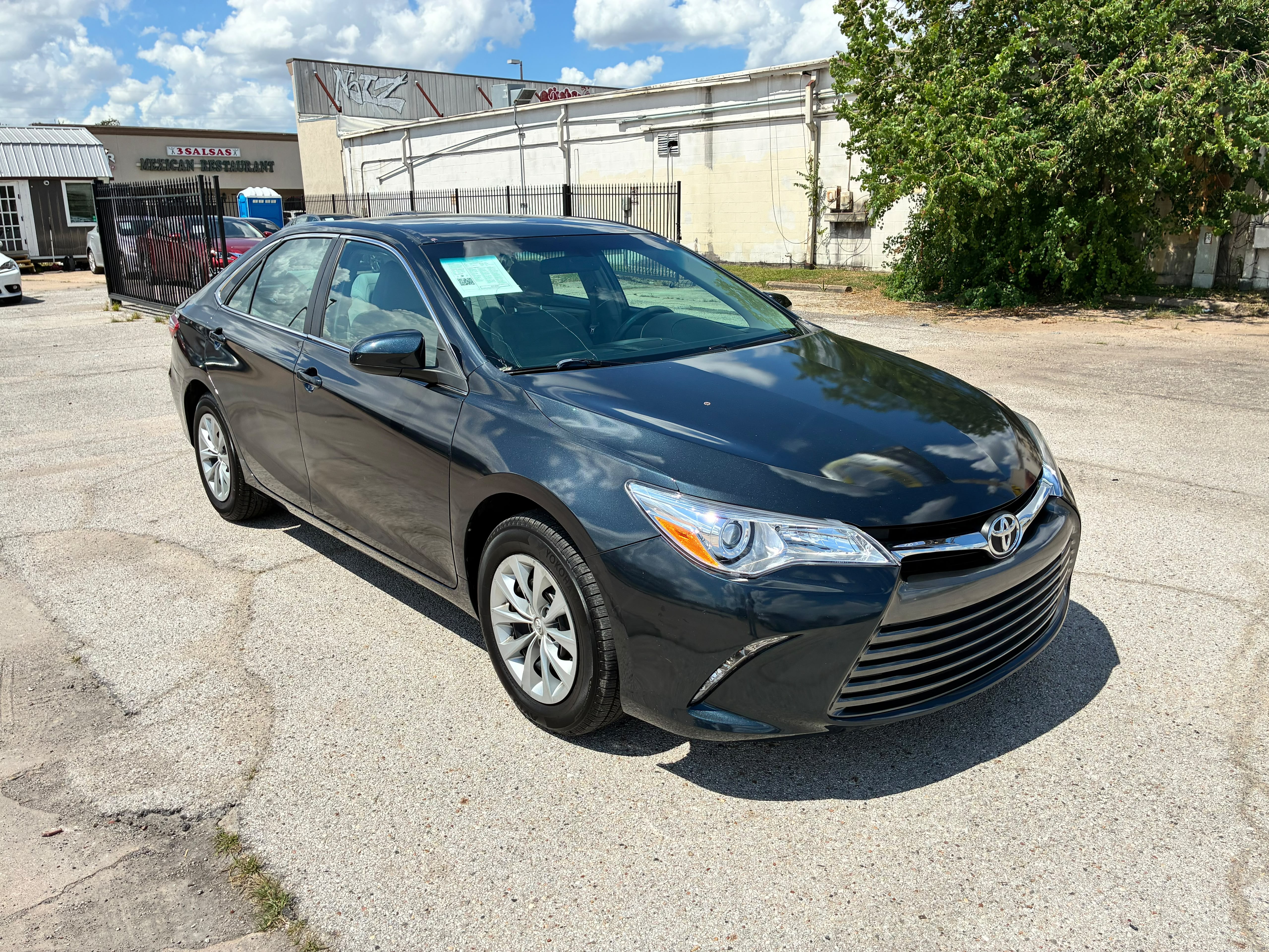 2017 Toyota Camry LE/SE/XLE/XSE