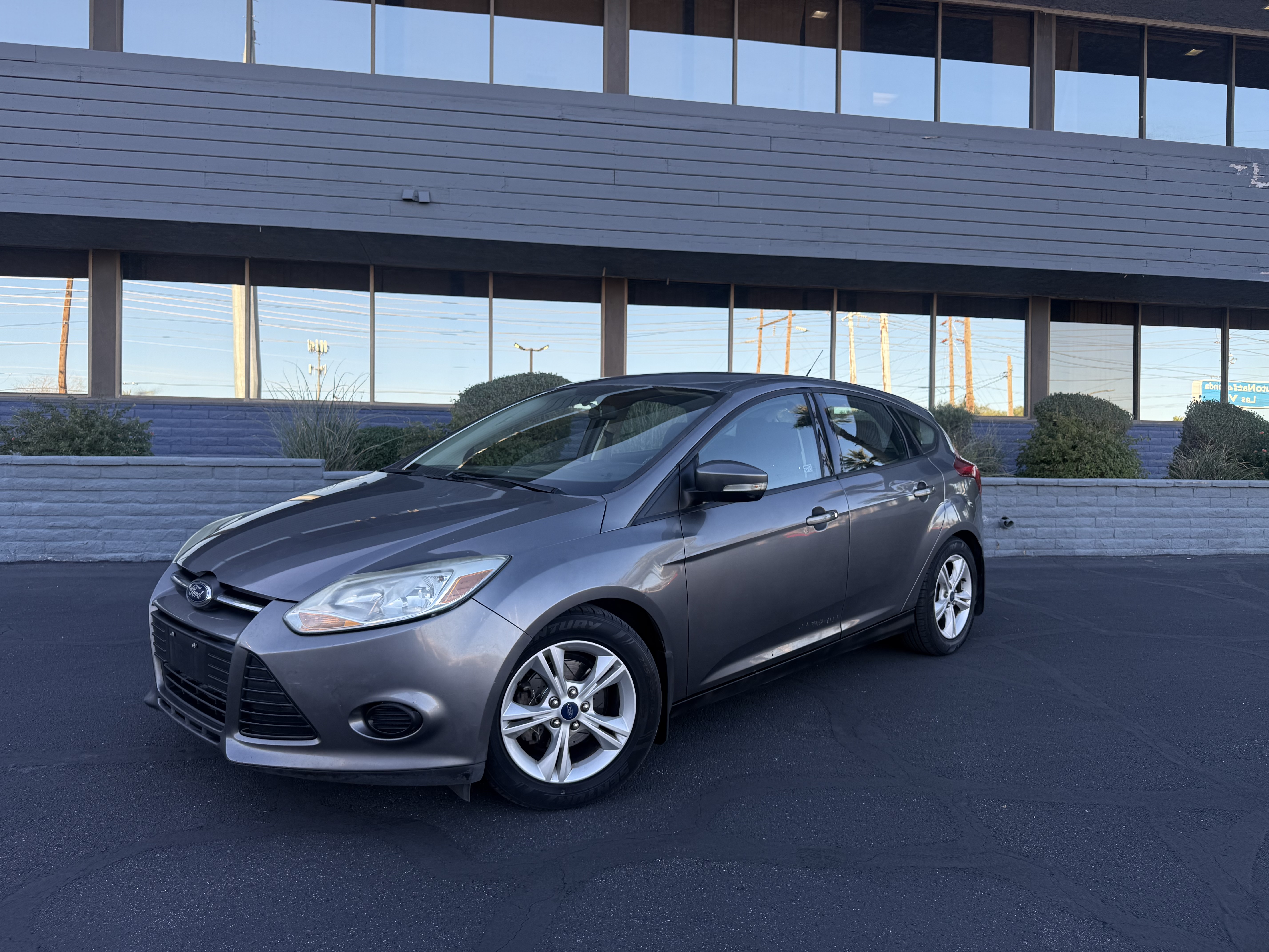 Ford Focus SE Hatchback