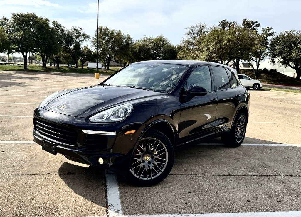2017 Porsche Cayenne Platinum Edition AWD