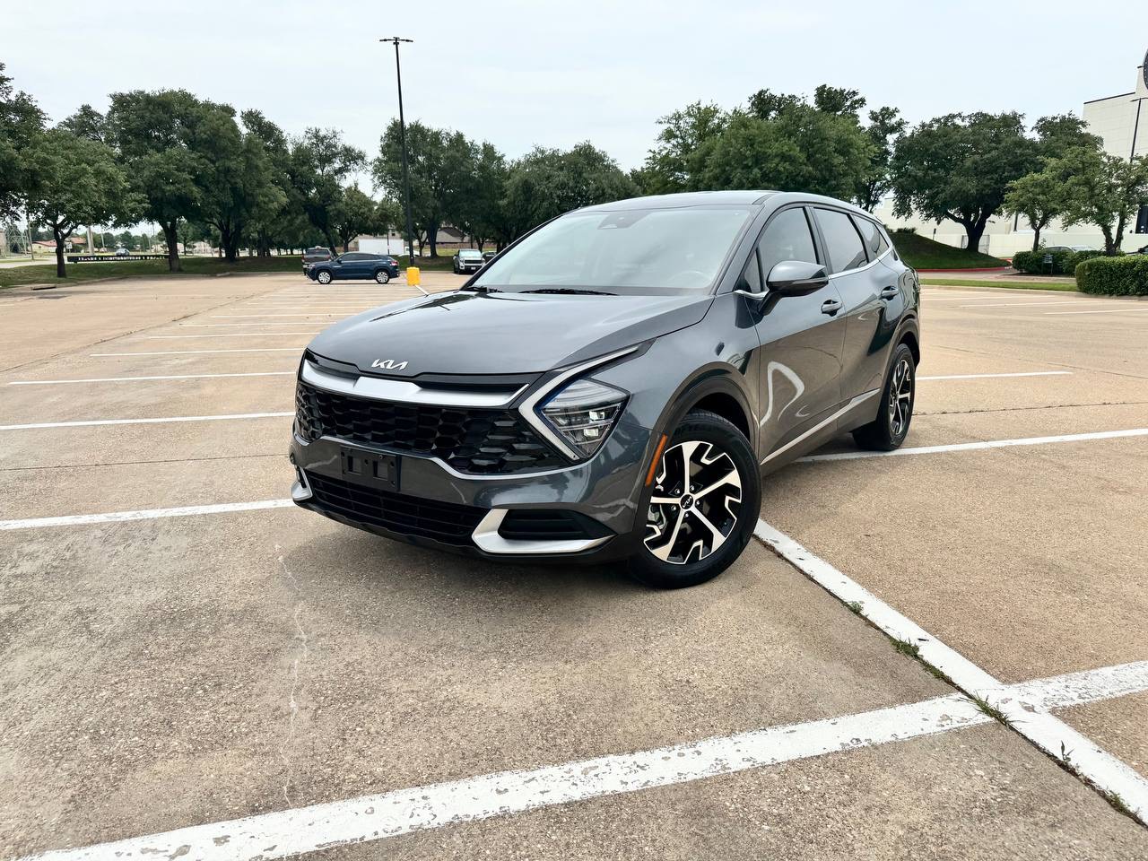 2024 Kia Sportage EX FWD