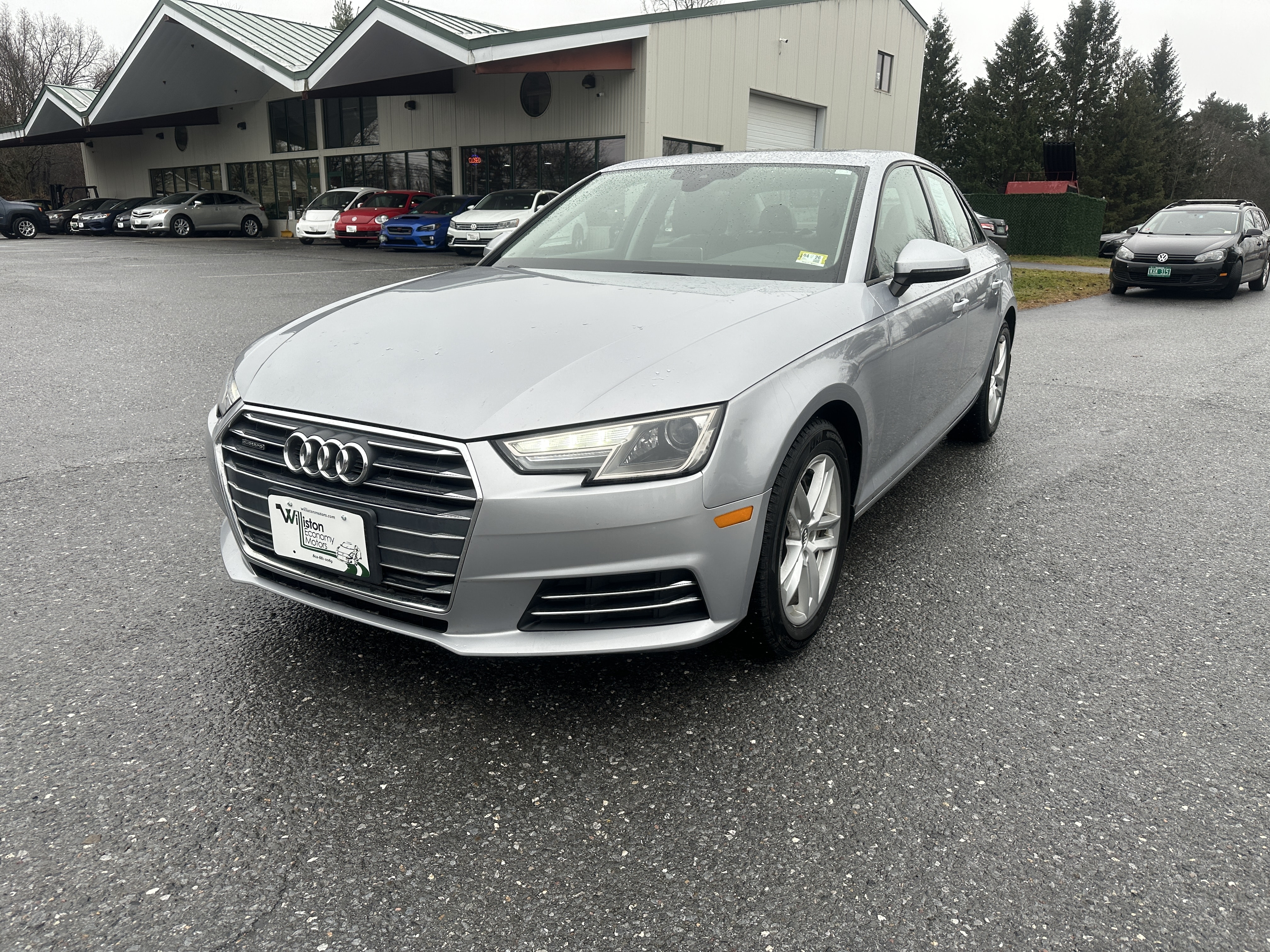 2017 Audi A4 2.0T quattro Premium AWD