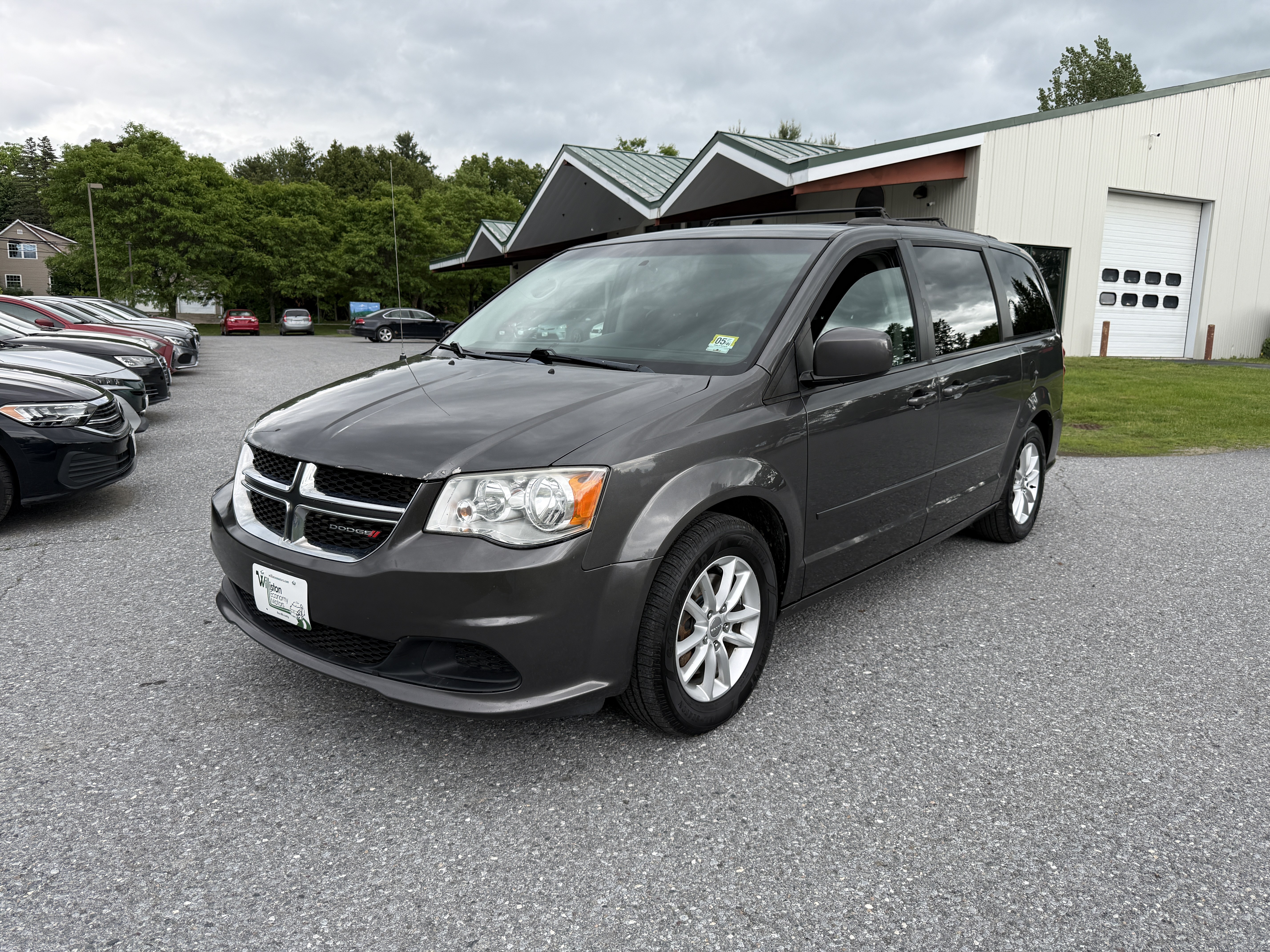 Gray 2016 Dodge Grand Caravan Minivan Front-Wheel Drive Automatic