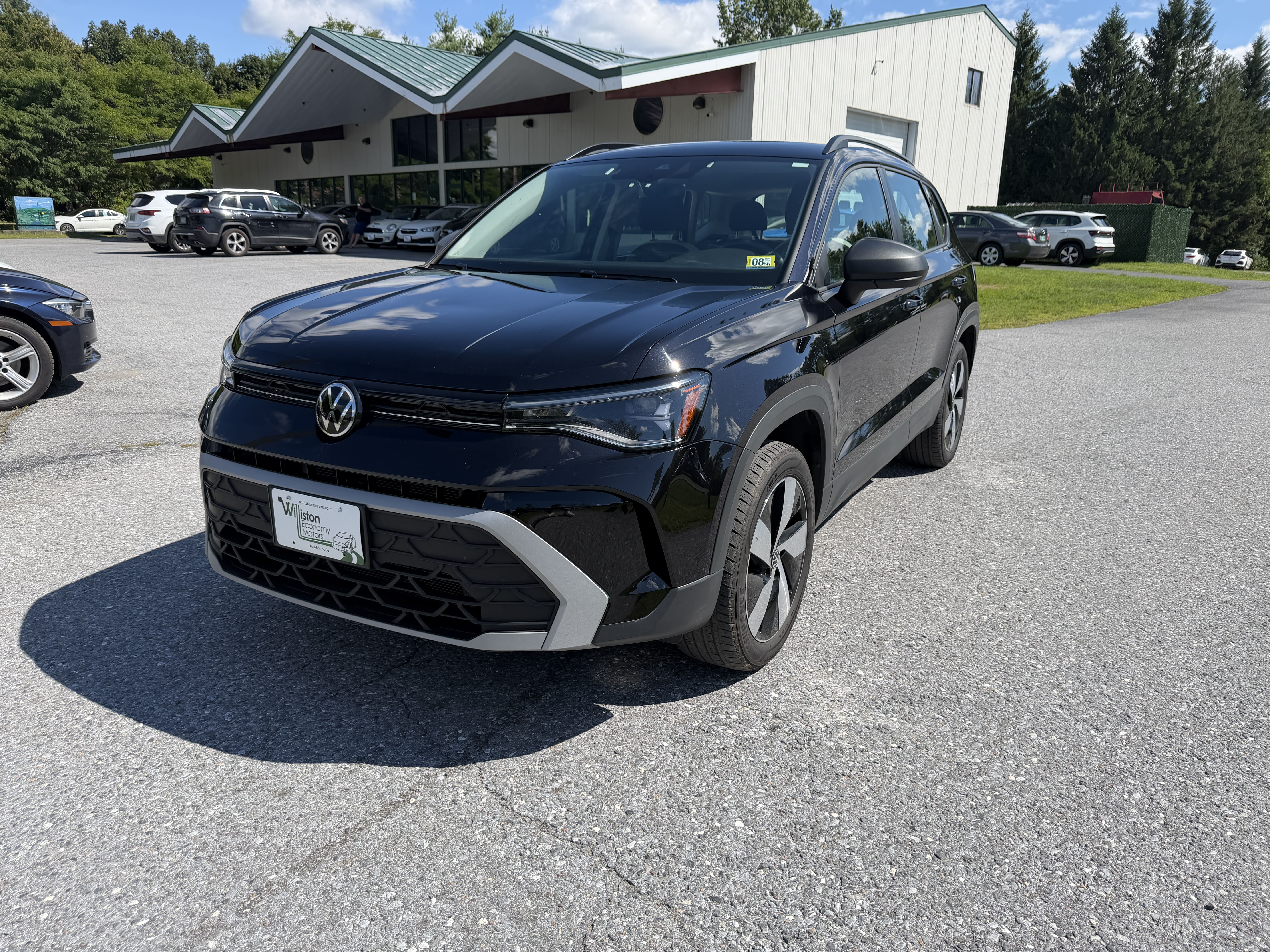 2025 Volkswagen Taos 4Motion S