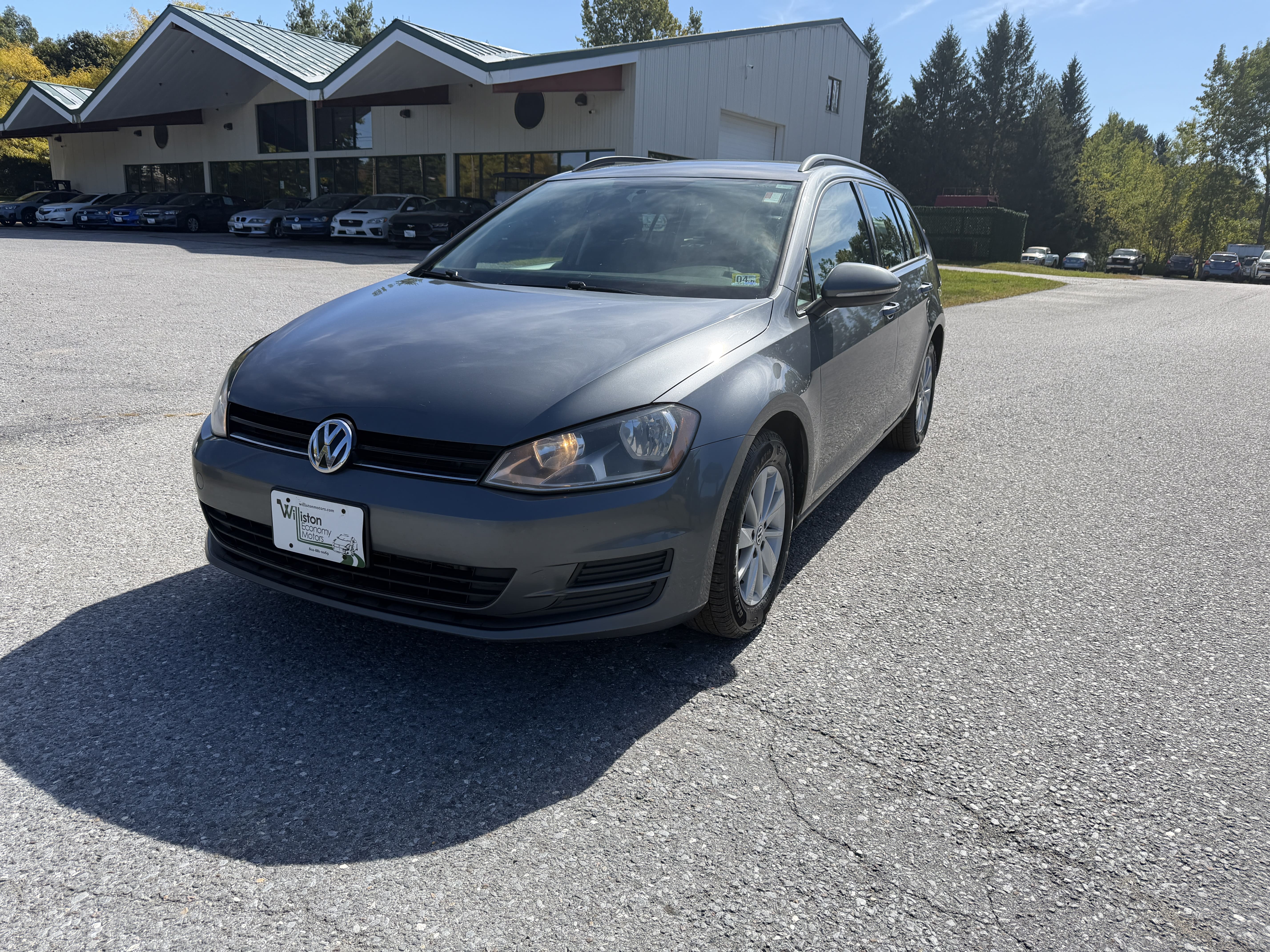 2017 Volkswagen Golf SportWagen
