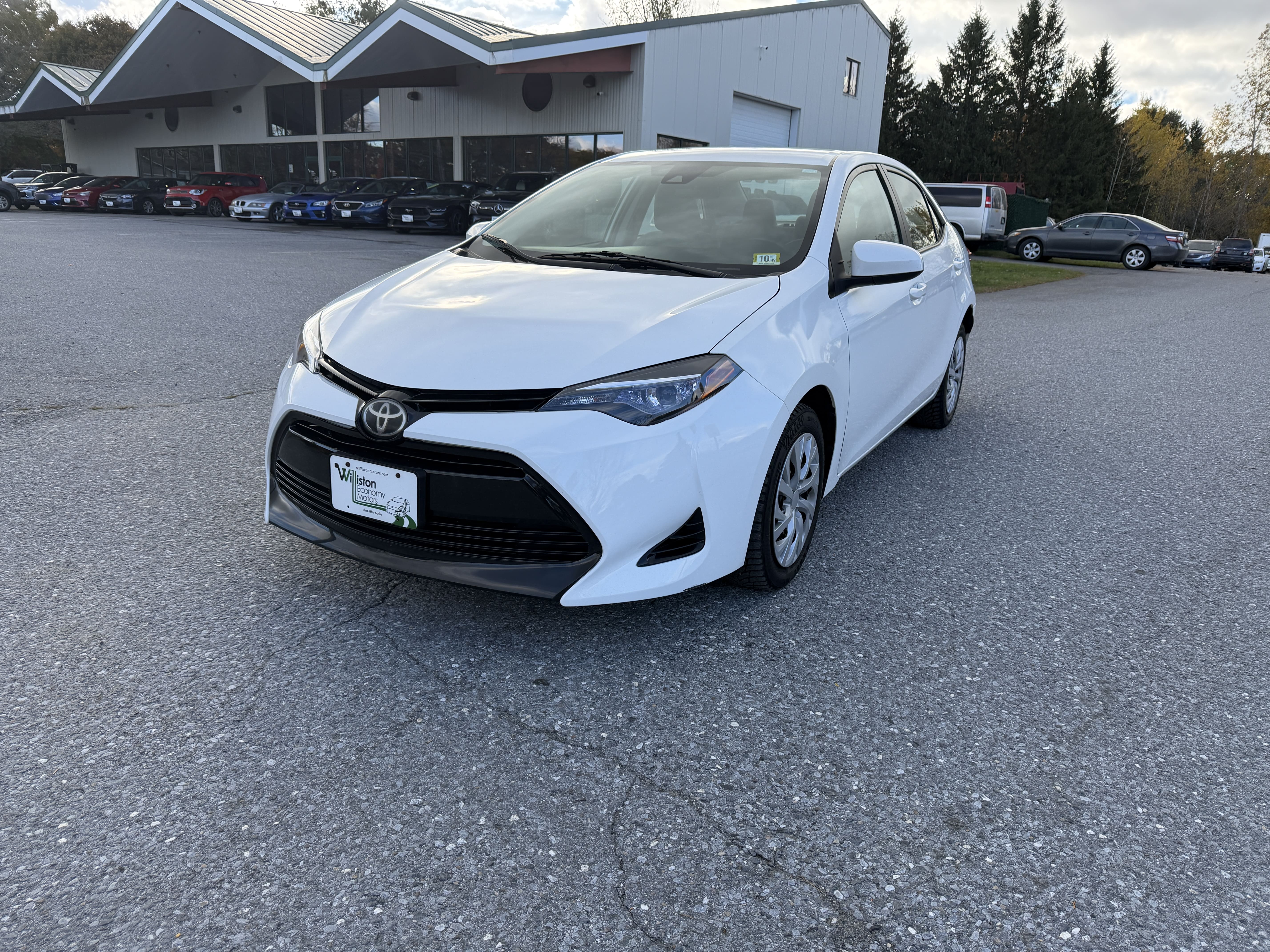 2017 Toyota Corolla L/LE/SE/XLE/XSE/50th Anniv. Special Edition