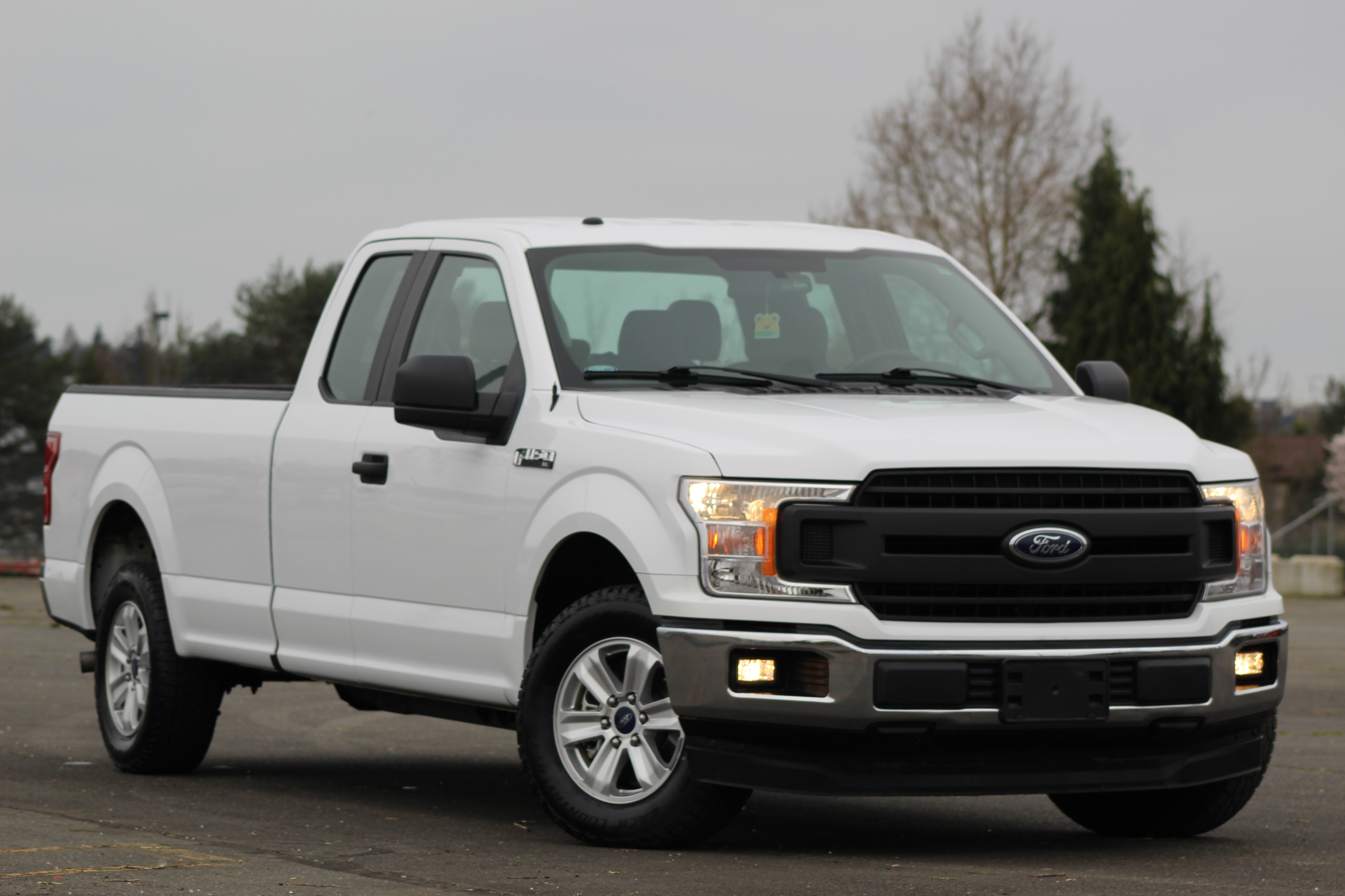 2018 Ford F-150 XL SuperCab 8 Box's photo