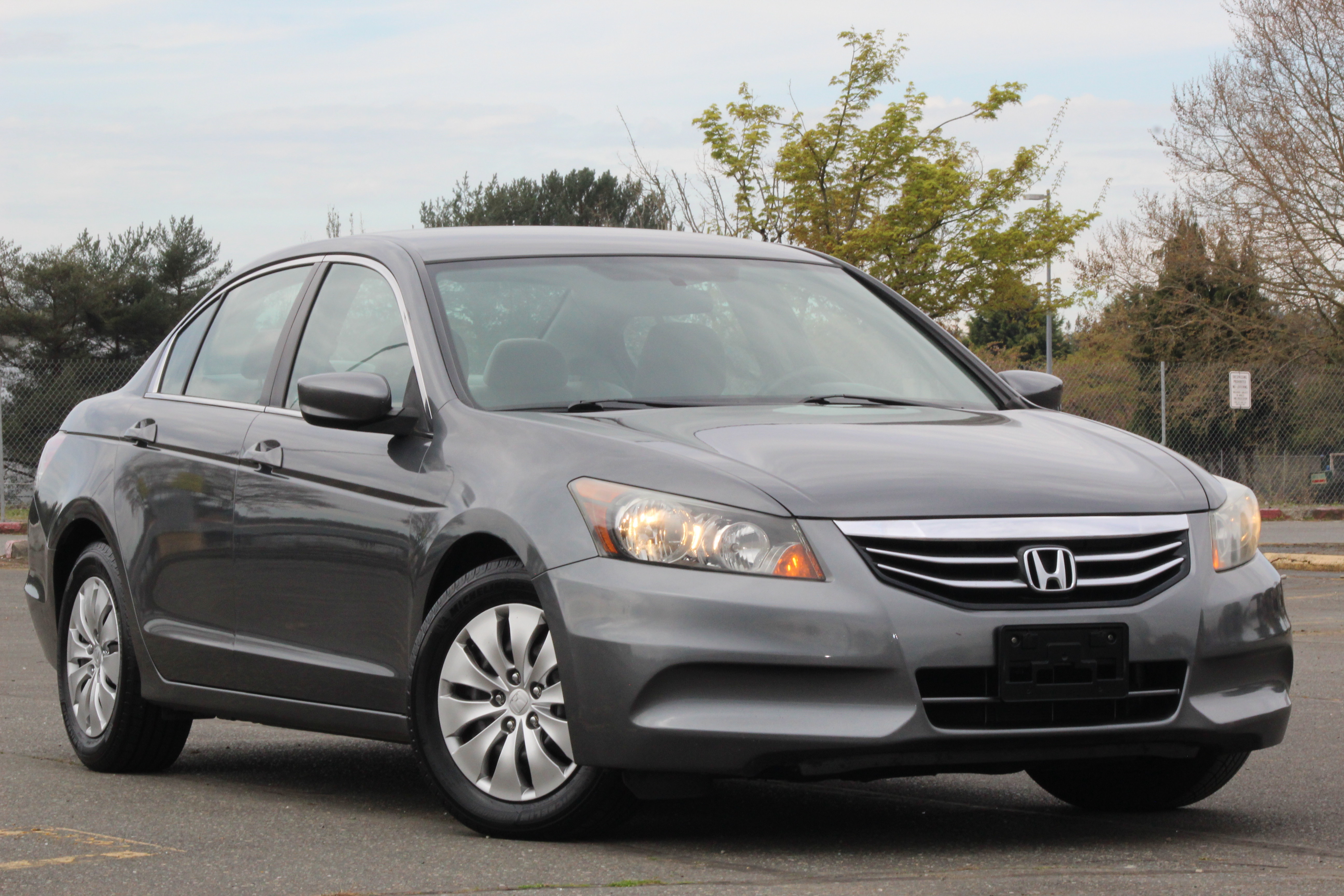 2012 Honda Accord LX Auto's photo