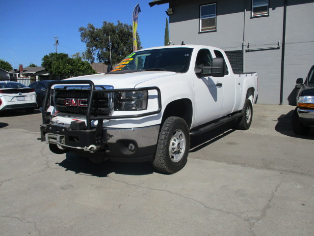 2012 GMC Sierra 2500HD 4WD Ext Cab 144.2 Work Truck