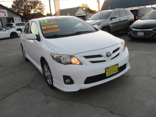 2012 Toyota Corolla 4dr Sdn Man L (Natl)