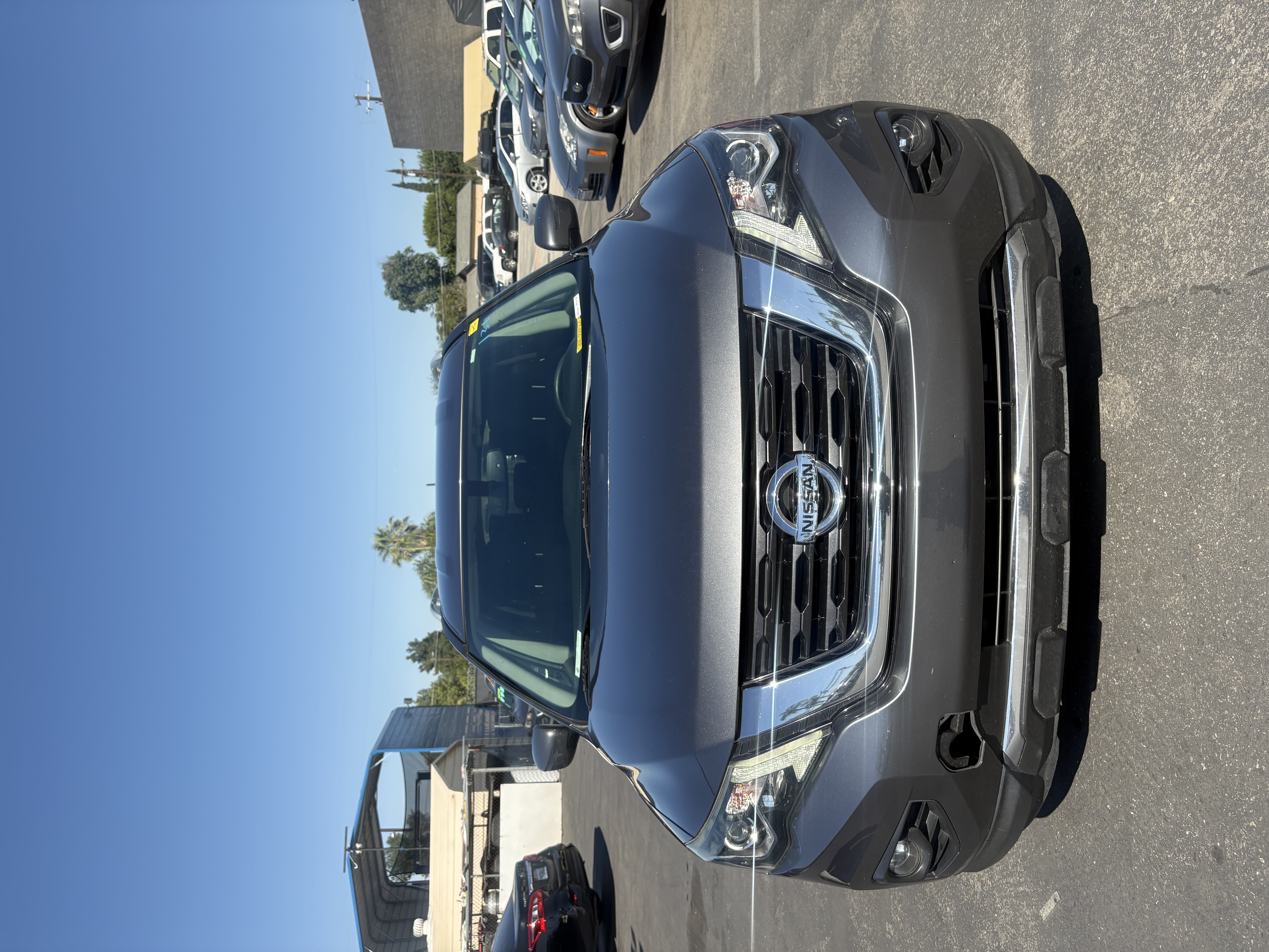 2018 Nissan Pathfinder SV 4WD's photo