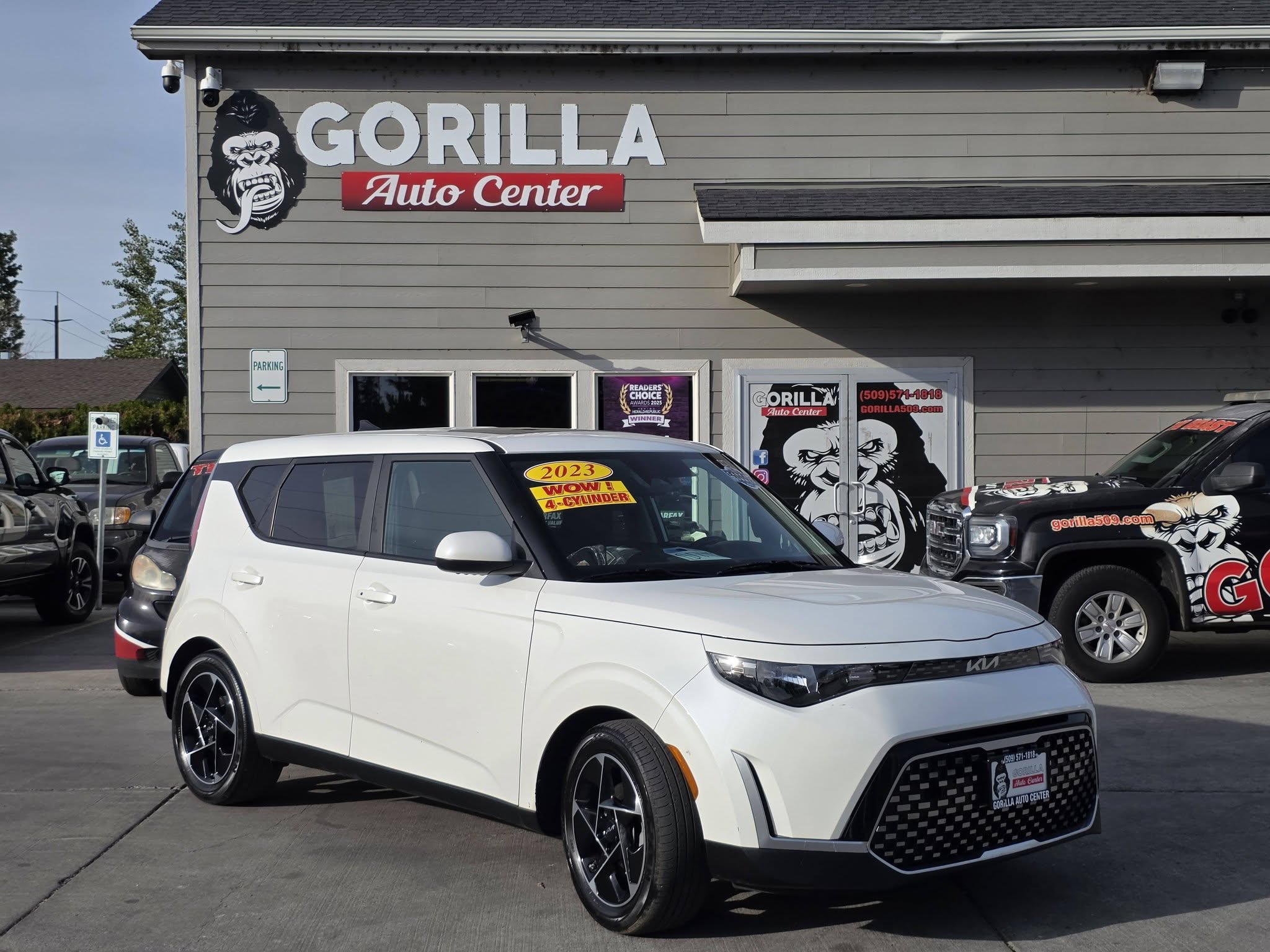 White 2023 Kia Soul SUV / Crossover Front-Wheel Drive Automatic