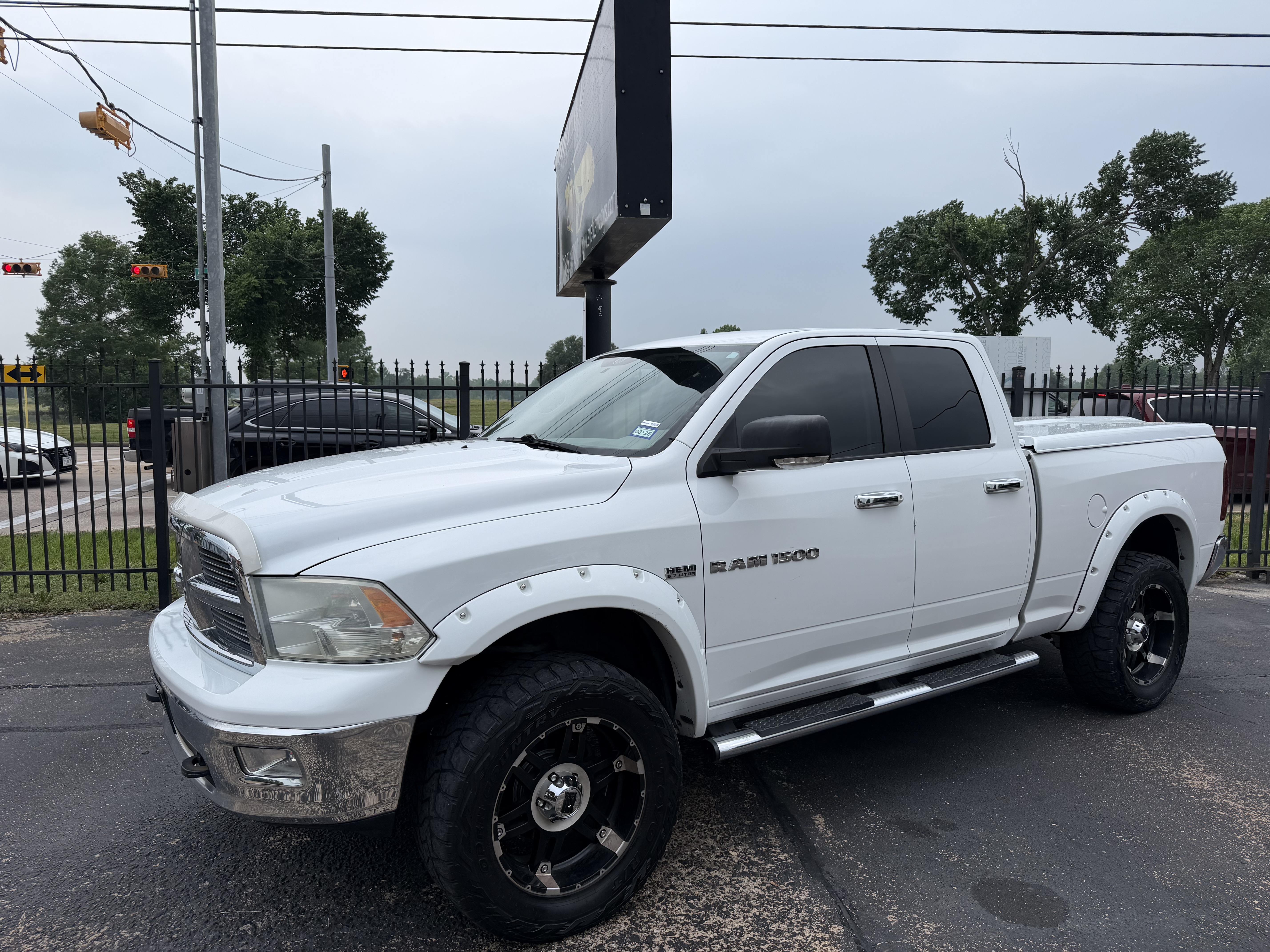 White 2012 RAM 1500 Lone Star Quad Cab Pickup Truck Four-Wheel Drive Automatic