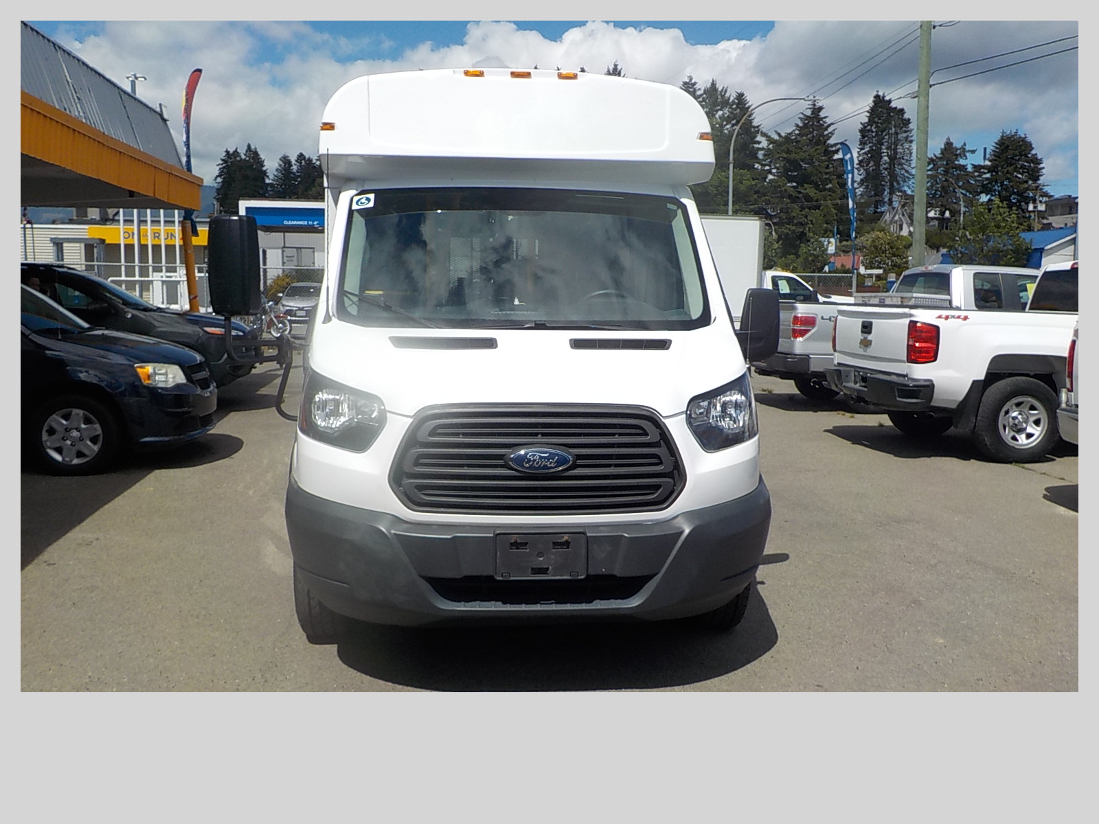 2017 Ford Transit Chassis 350 LB Cutaway RWD