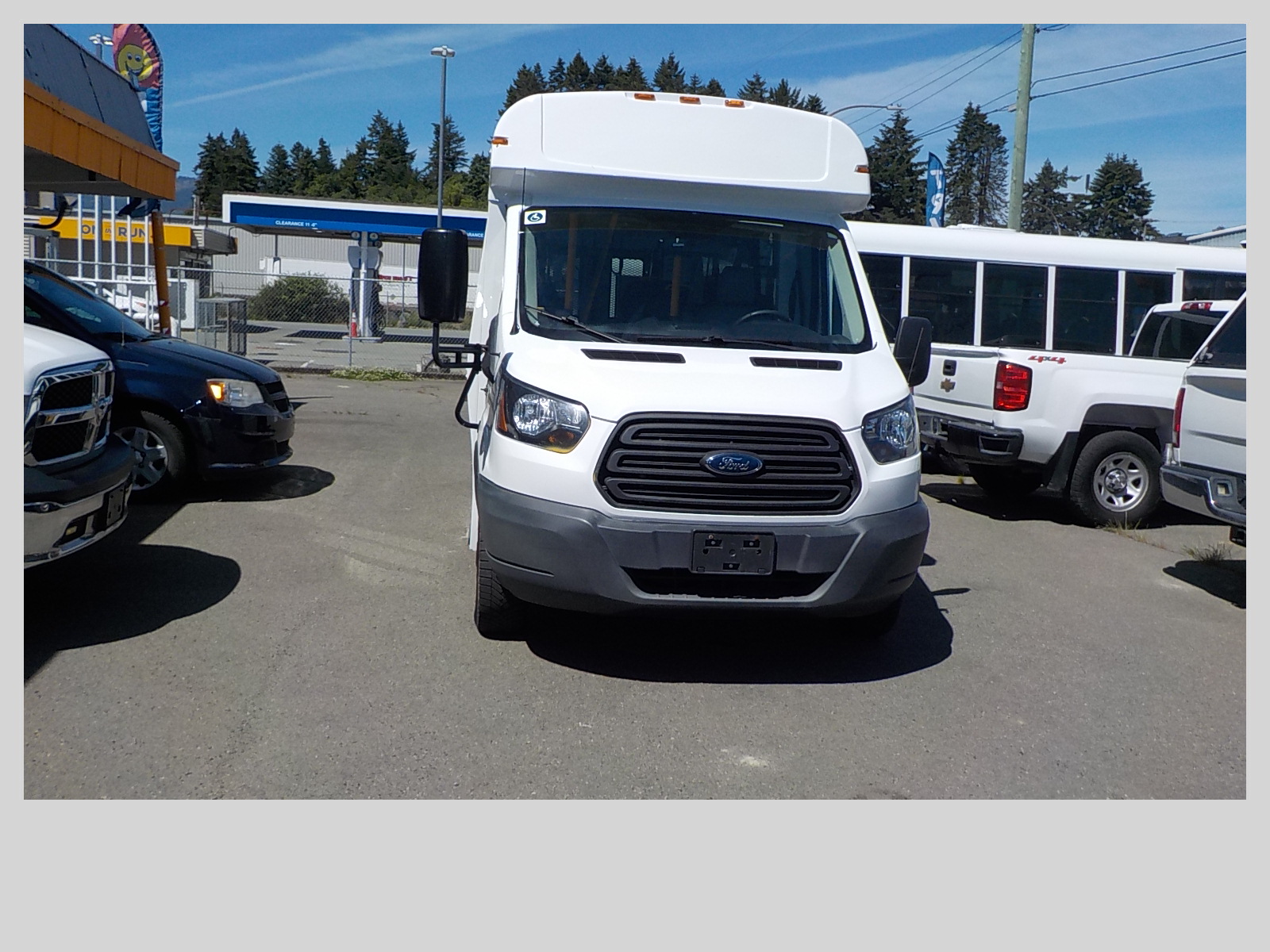 2017 Ford Transit Chassis 350 LB Cutaway RWD