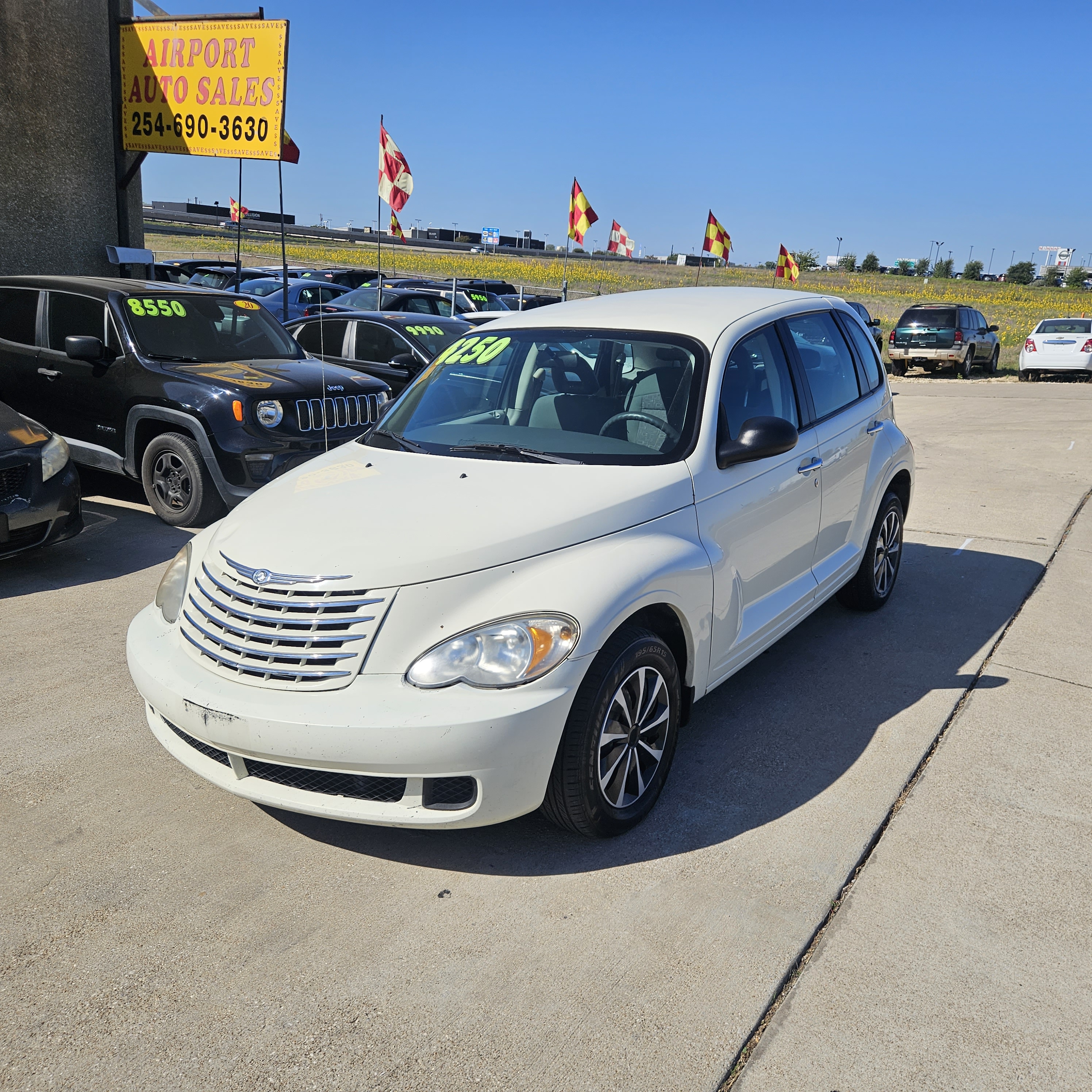 White 2007 Chrysler PT Cruiser Wagon Front-Wheel Drive Automatic