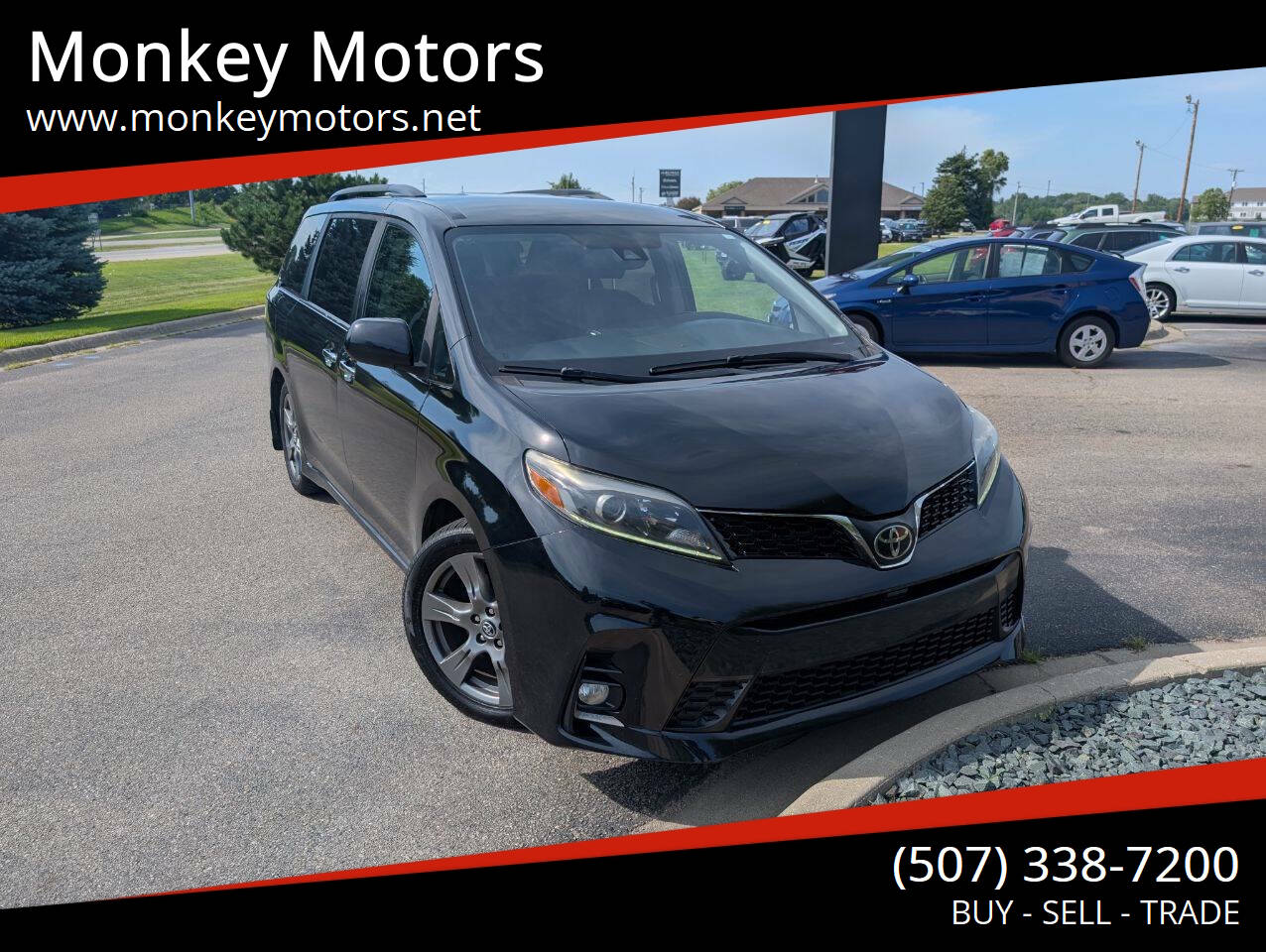 Toyota Sienna SE Premium 8-Passenger FWD