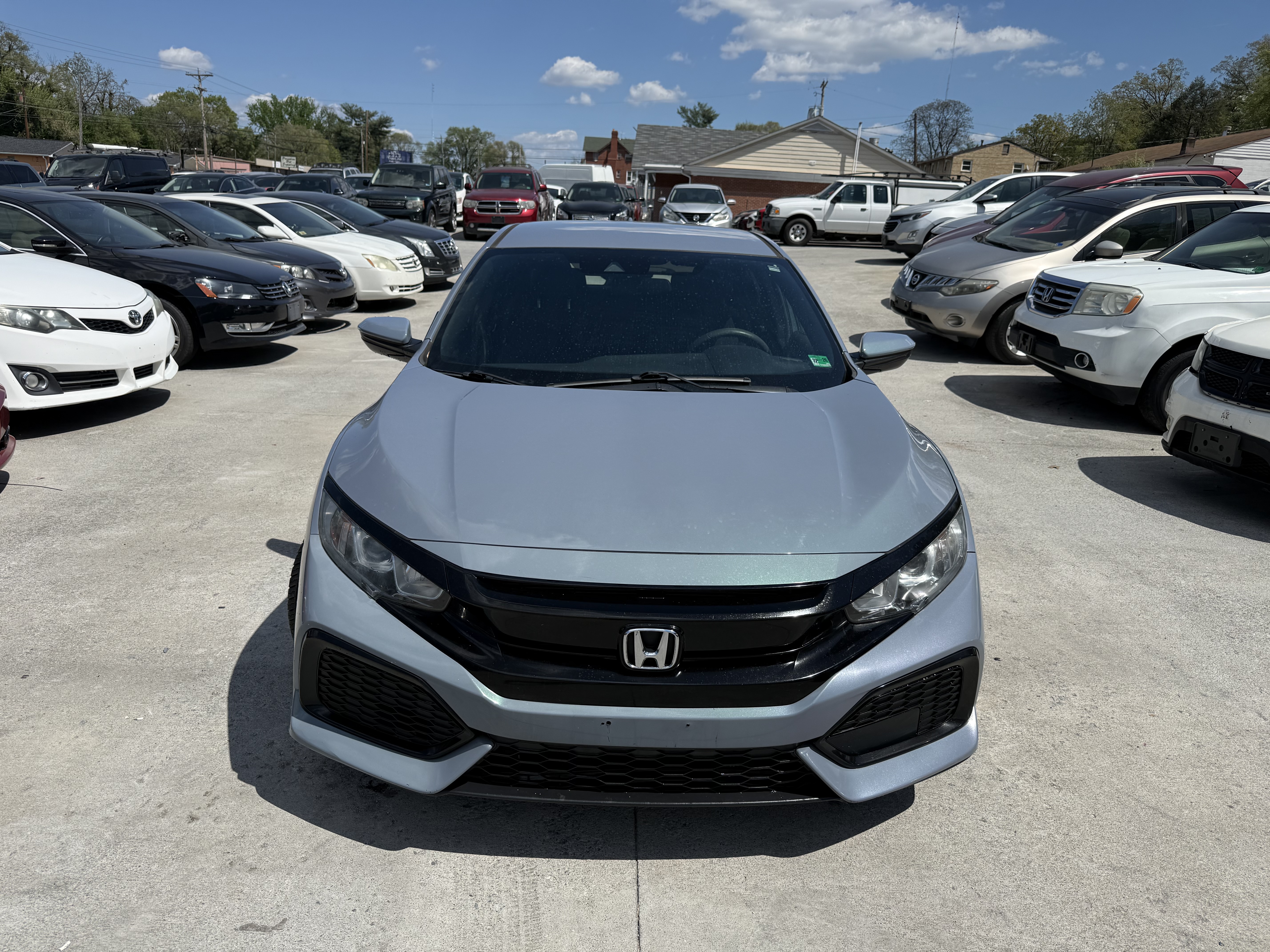 View vehicle photo 2