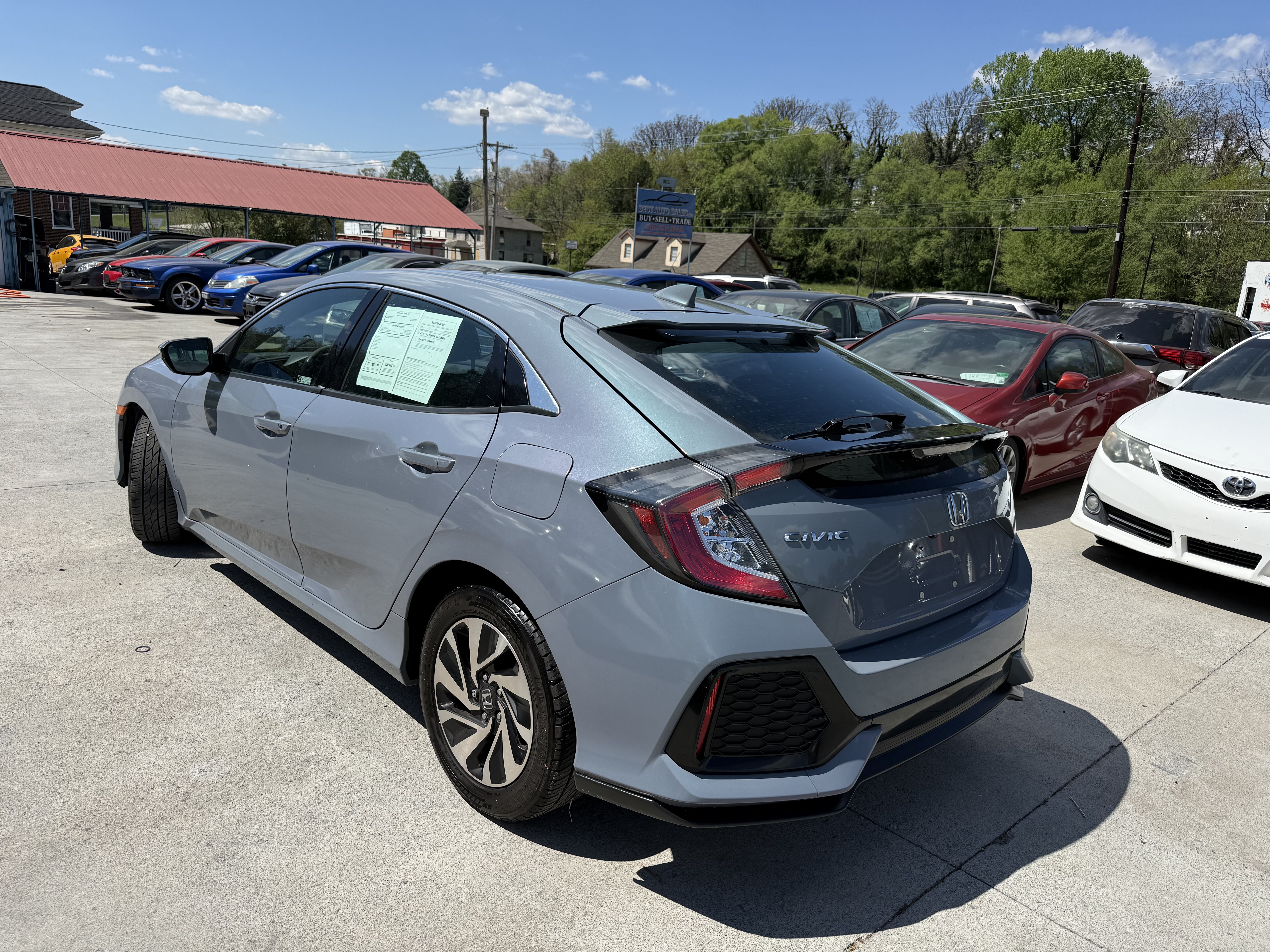 View vehicle photo 6