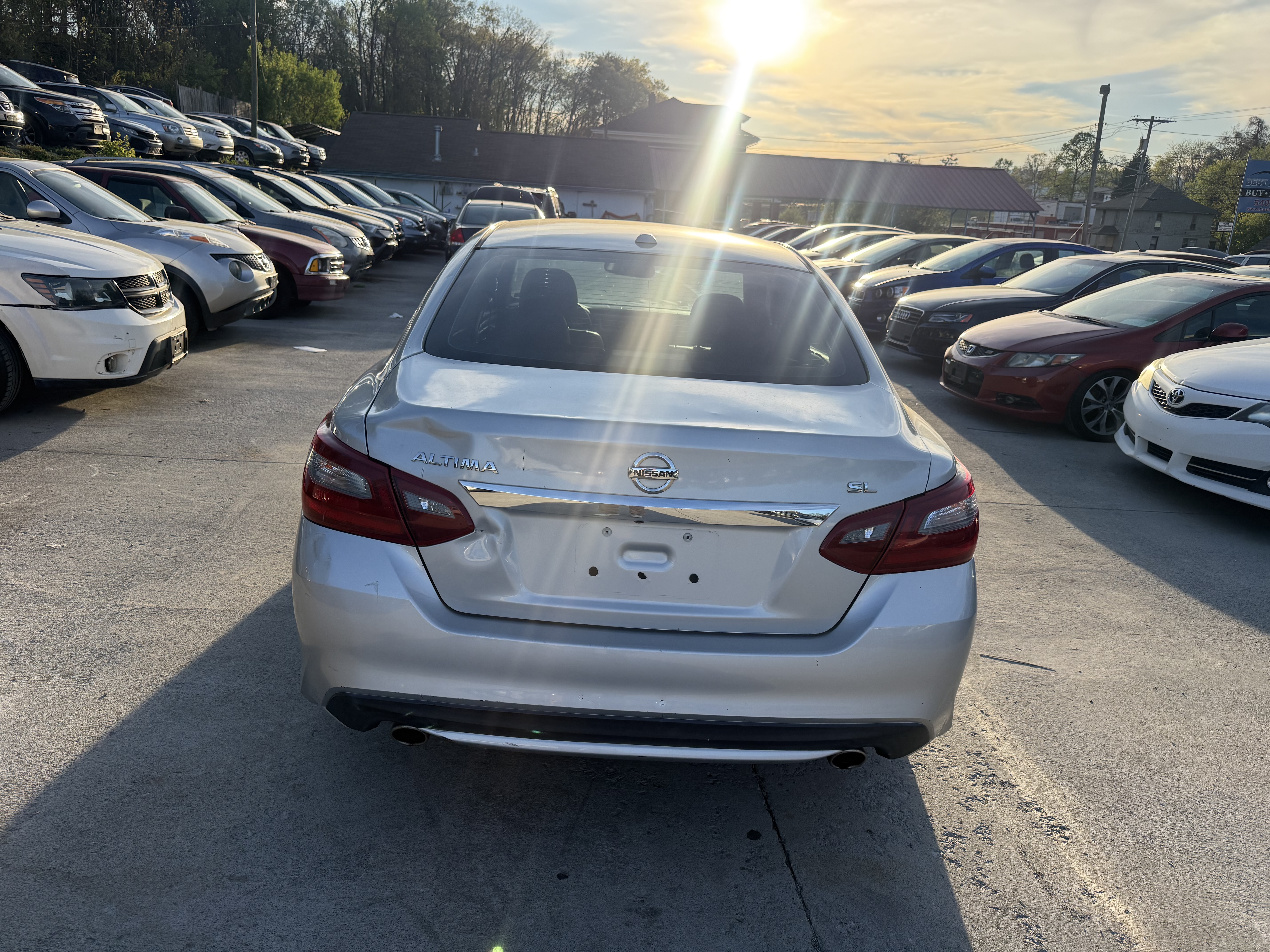 View vehicle photo 6