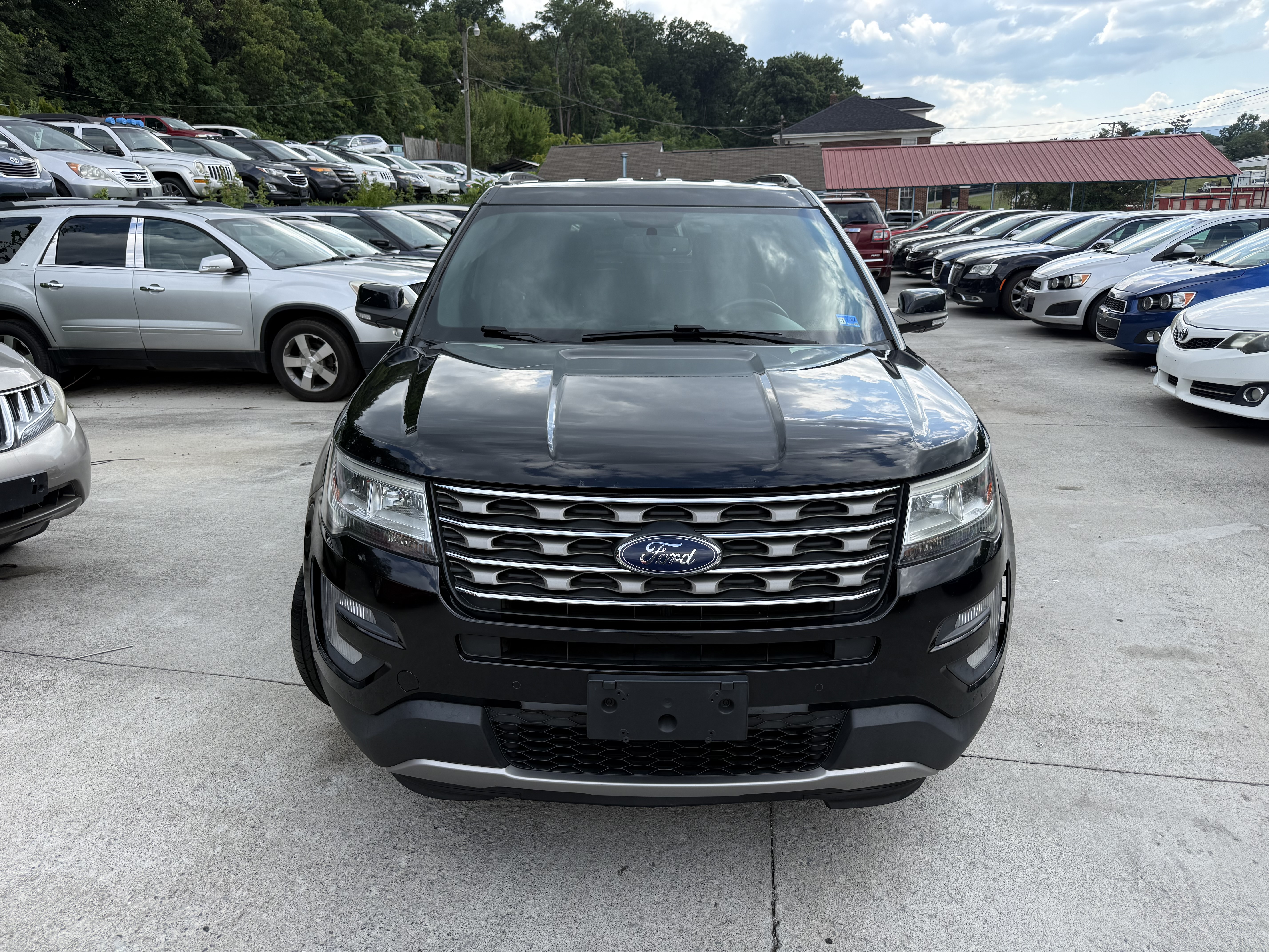 View vehicle photo 2