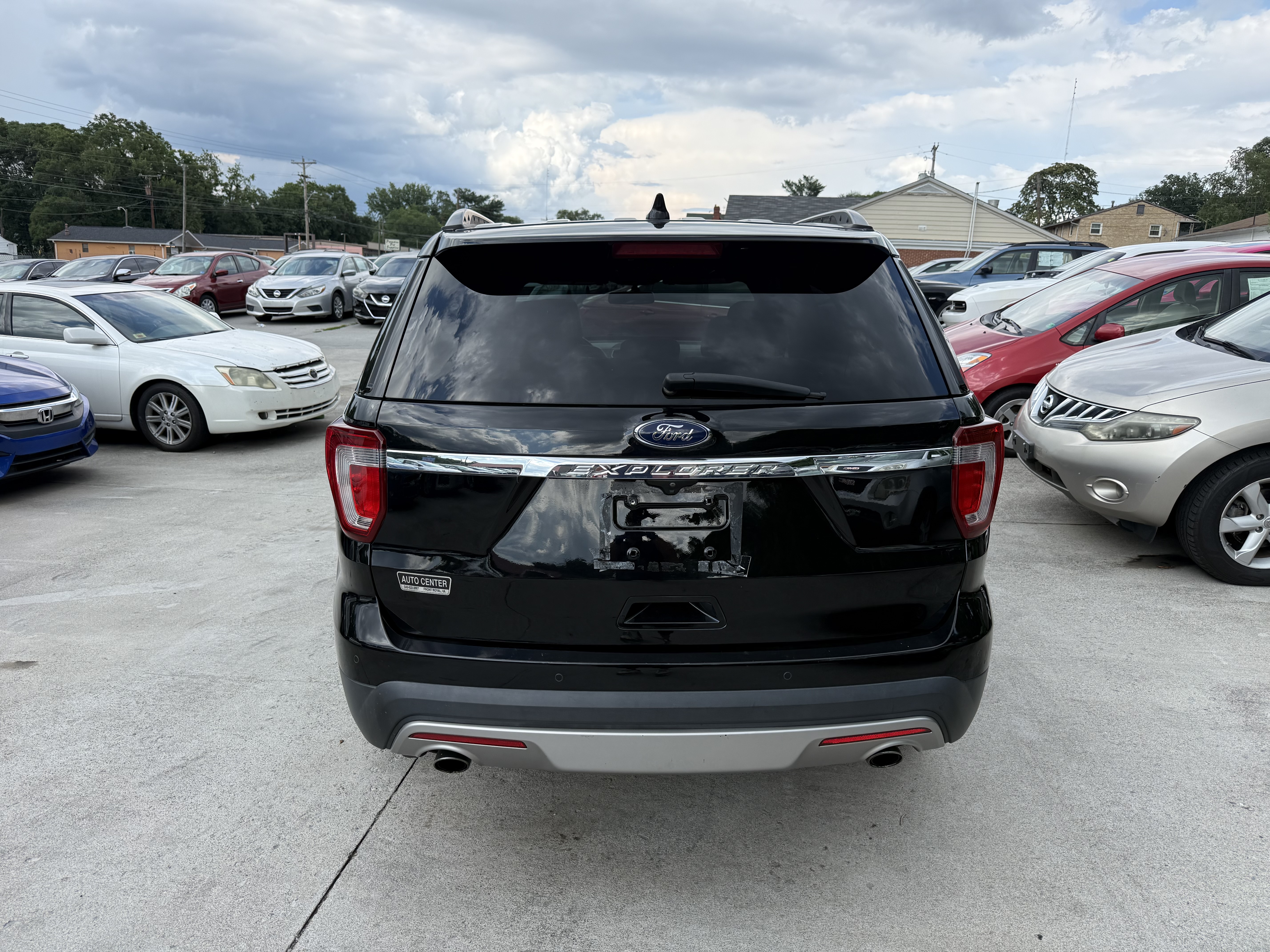 View vehicle photo 5