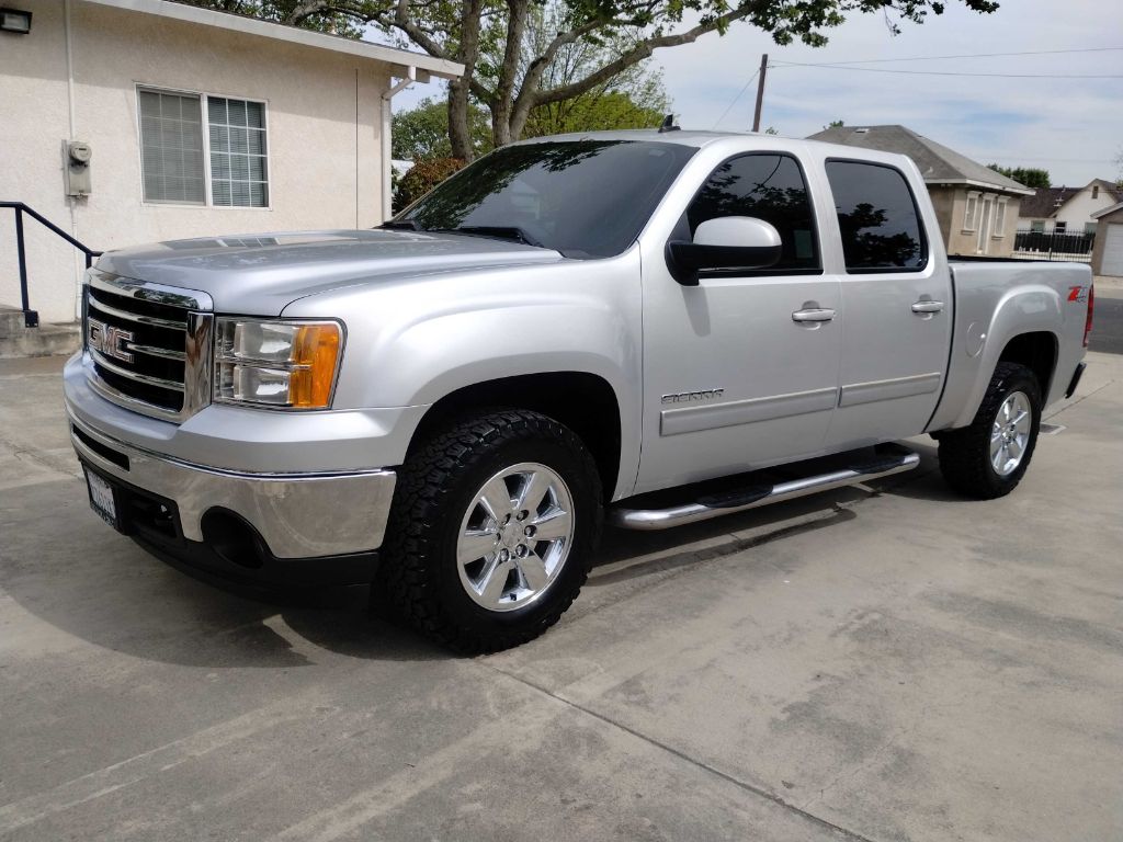 2013 GMC Sierra 1500 SLT Crew Cab 4WD