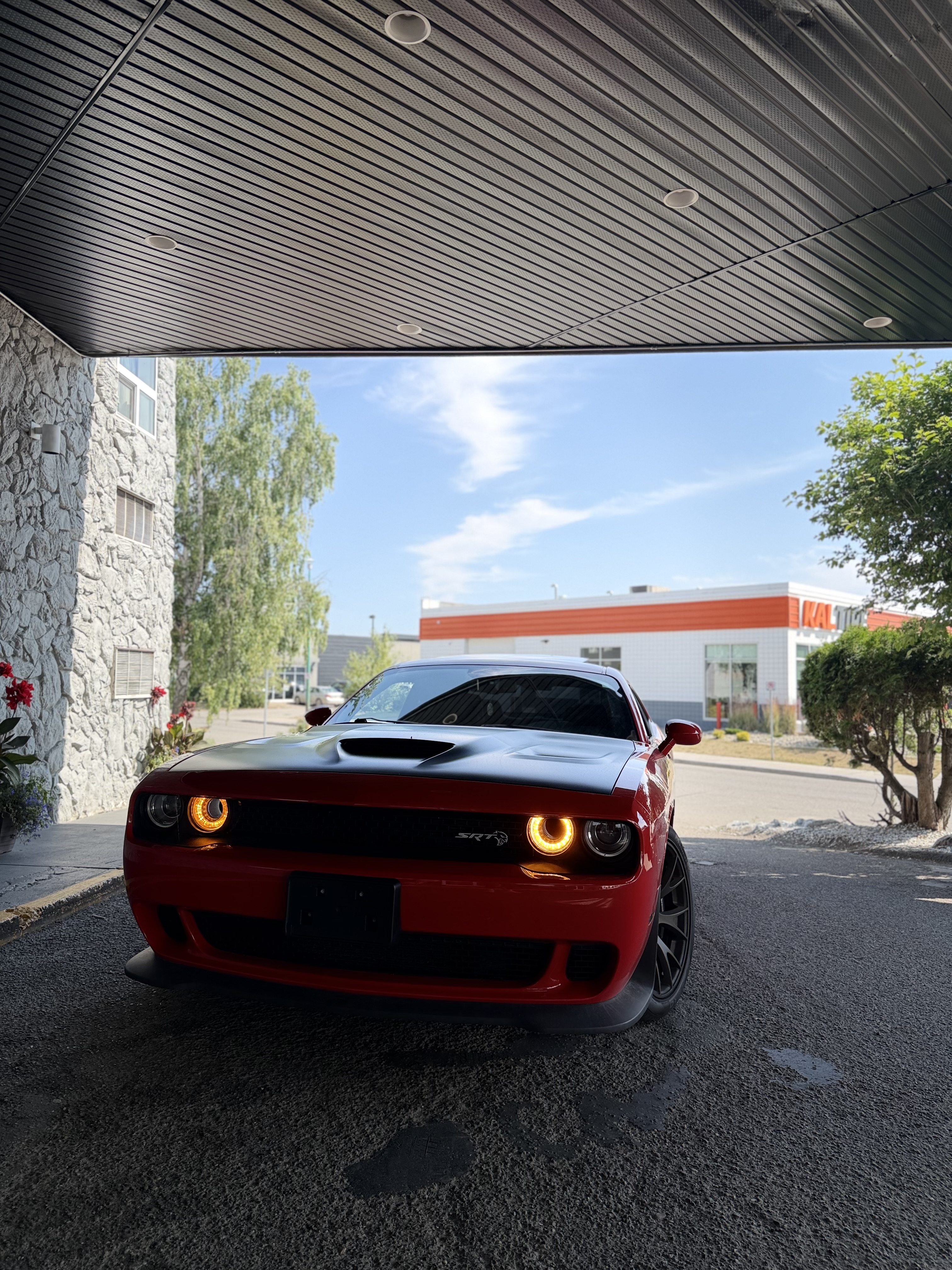 Red 2018 Dodge Challenger Coupe Rear-Wheel Drive Automatic