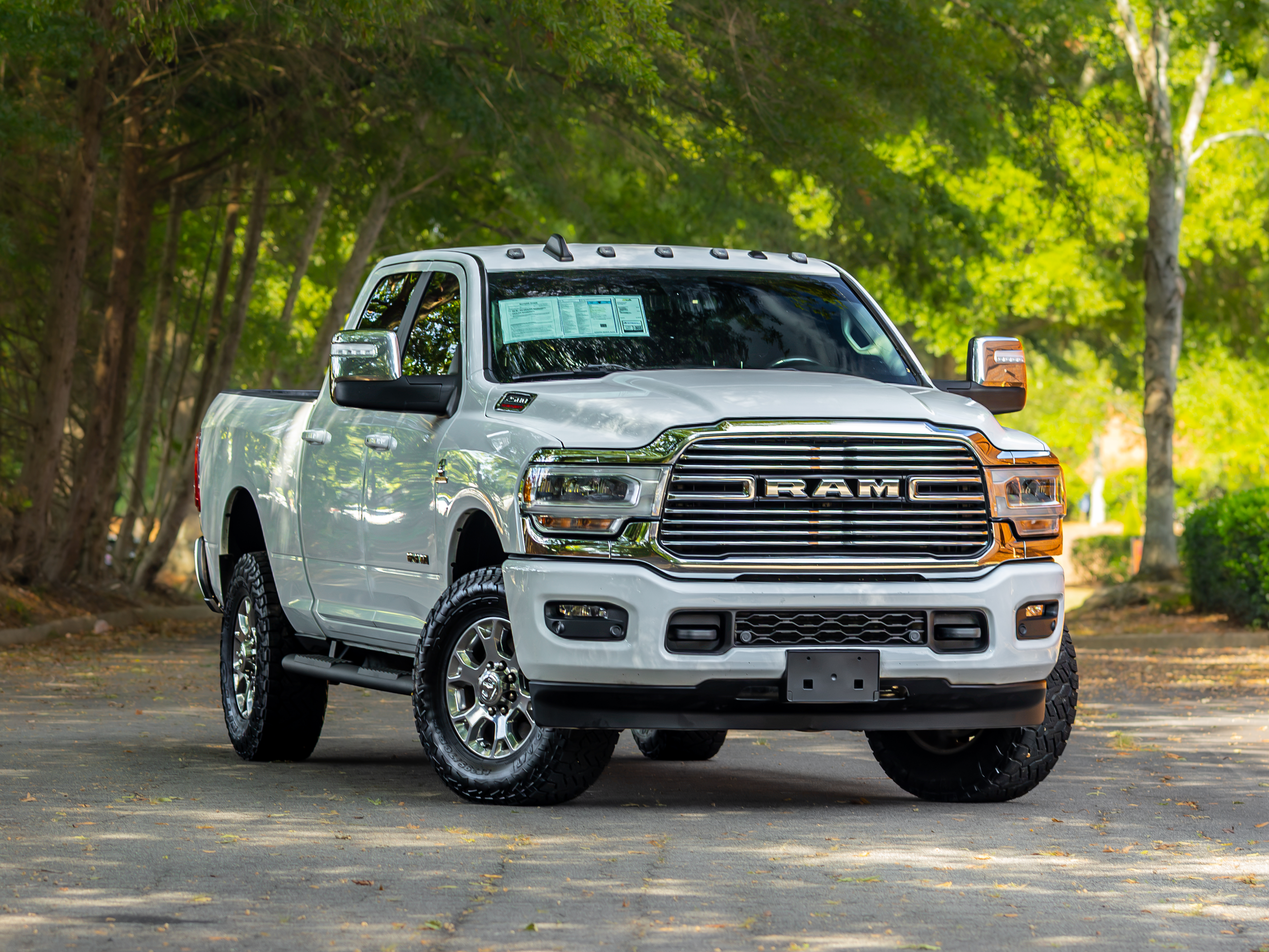 2023 RAM 2500 Laramie Crew Cab 4WD