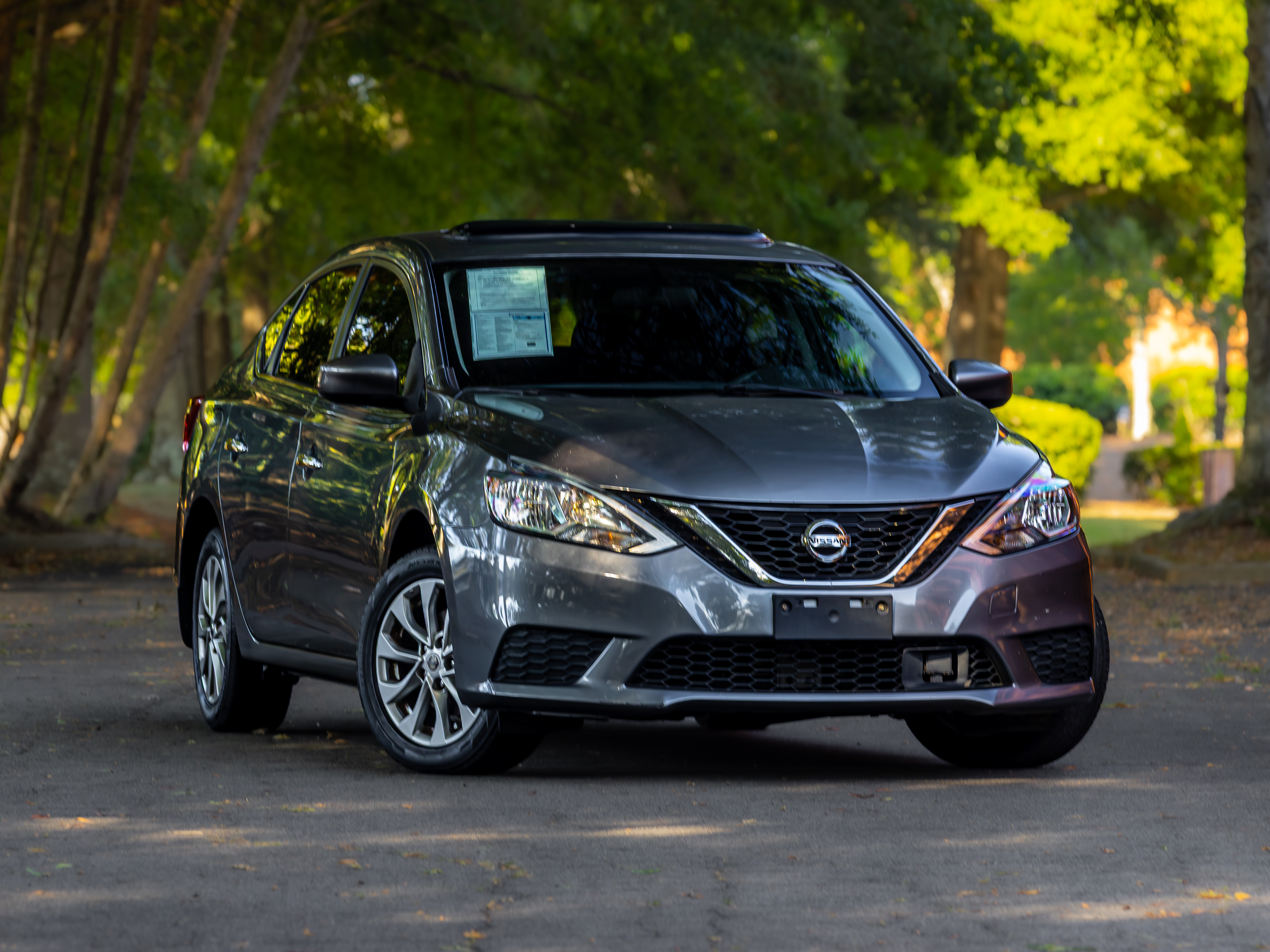Gray 2018 Nissan Sentra Sedan Front-Wheel Drive Automatic