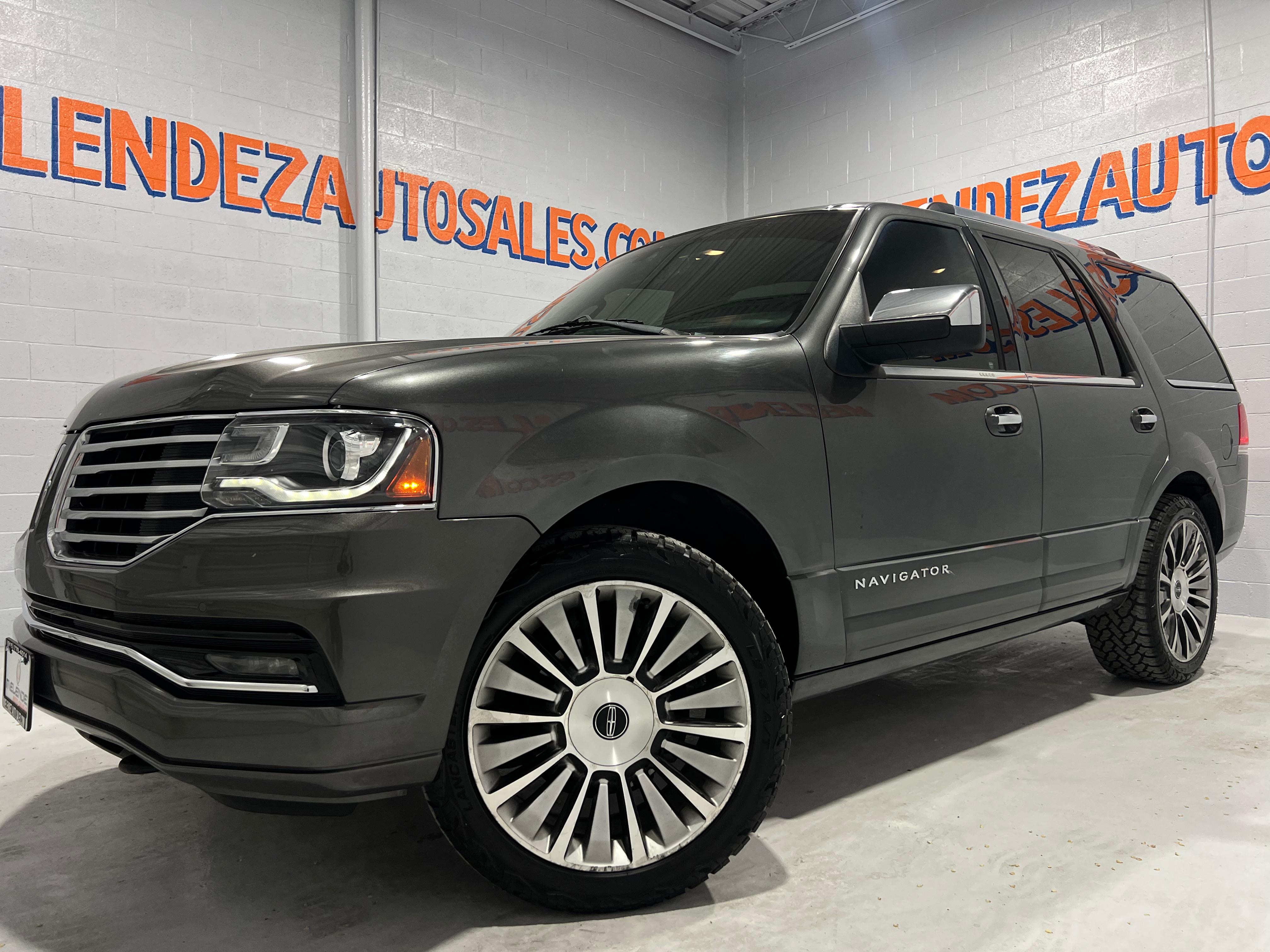2015 Lincoln Navigator RWD