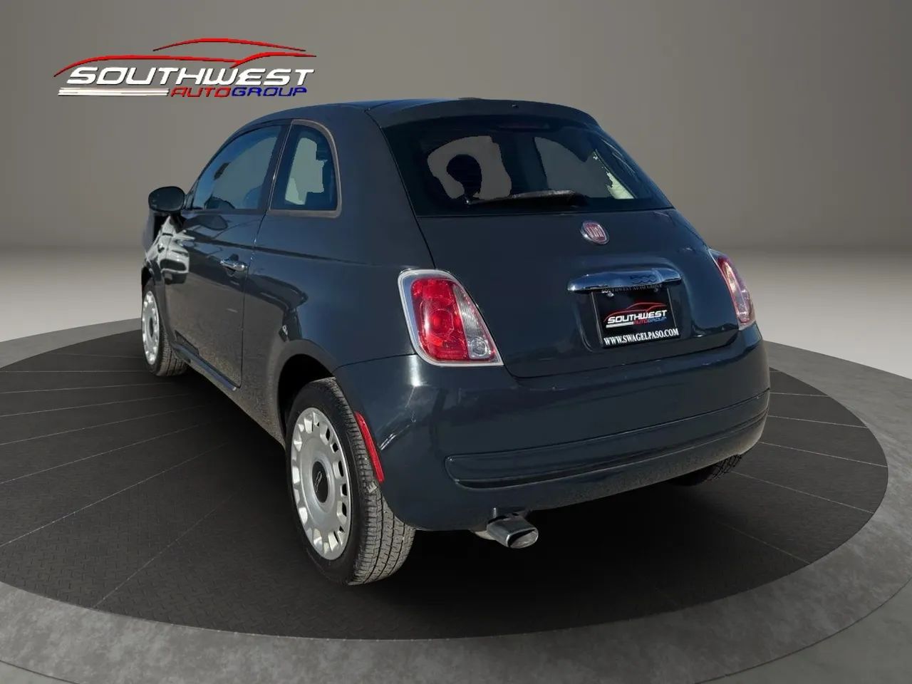 View vehicle photo 4