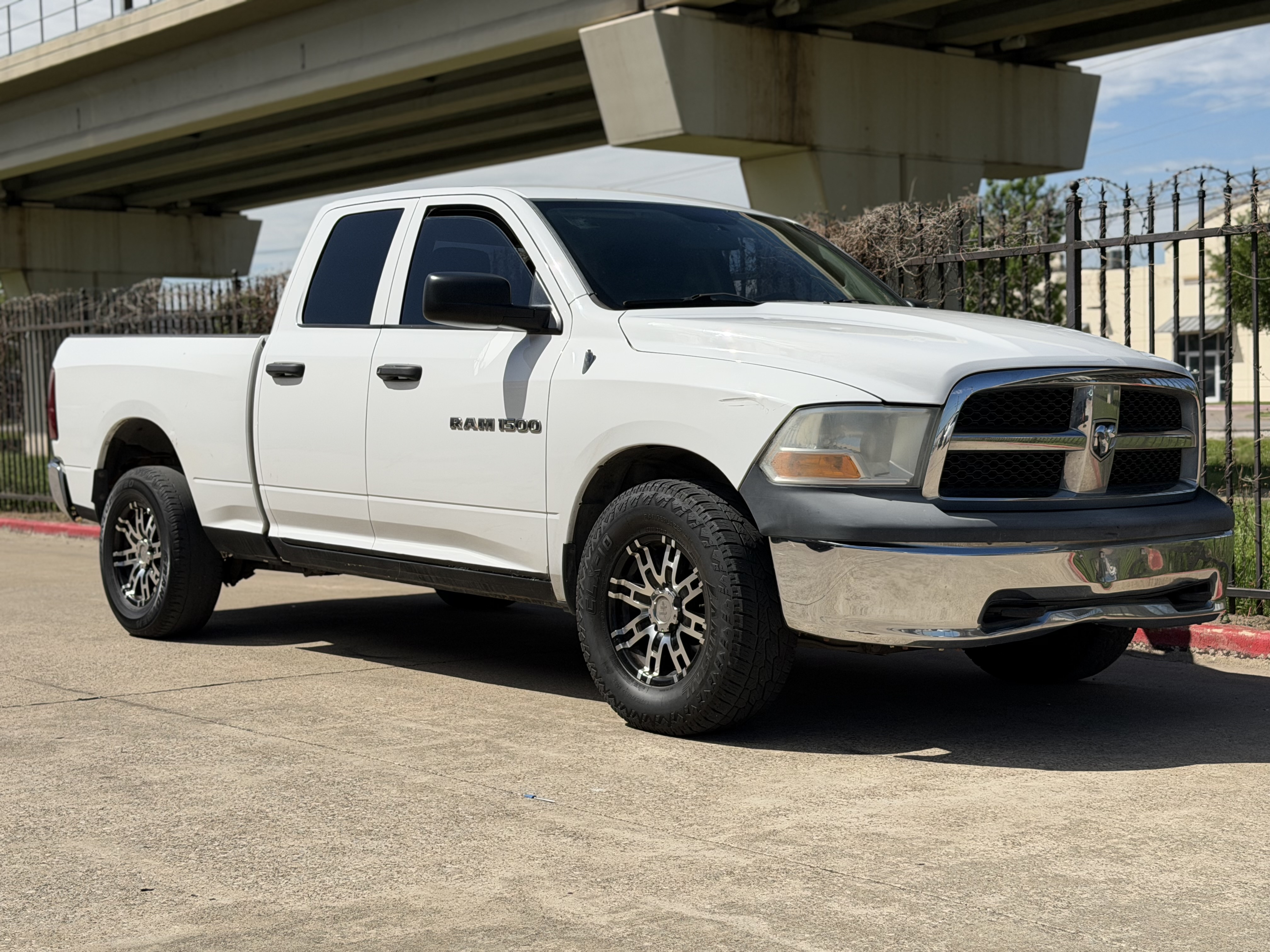 White 2011 RAM 1500 ST Quad Cab 4WD Pickup Truck Four-Wheel Drive Automatic