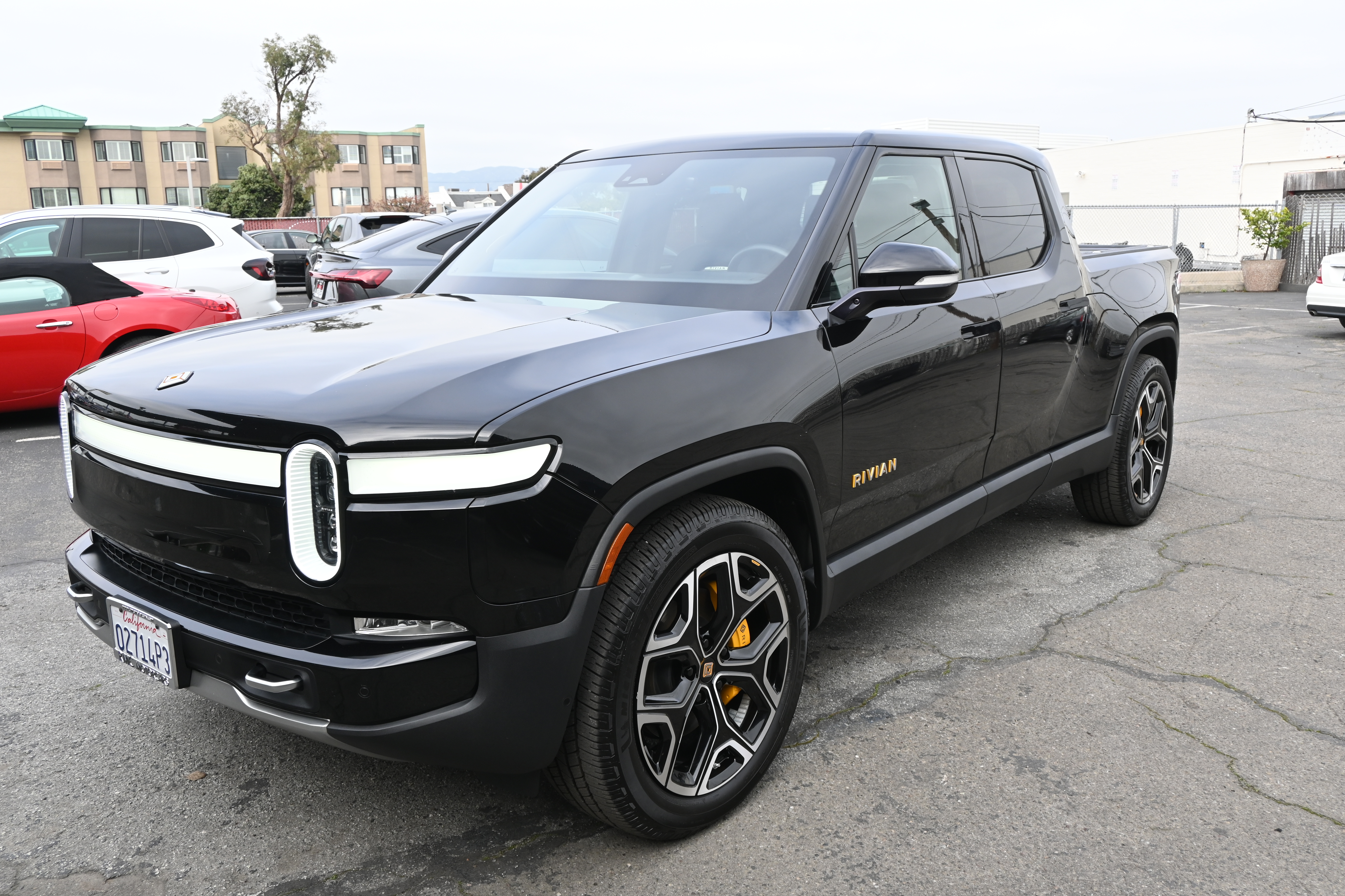 2022 Rivian R1T Launch Edition Crew Cab AWD