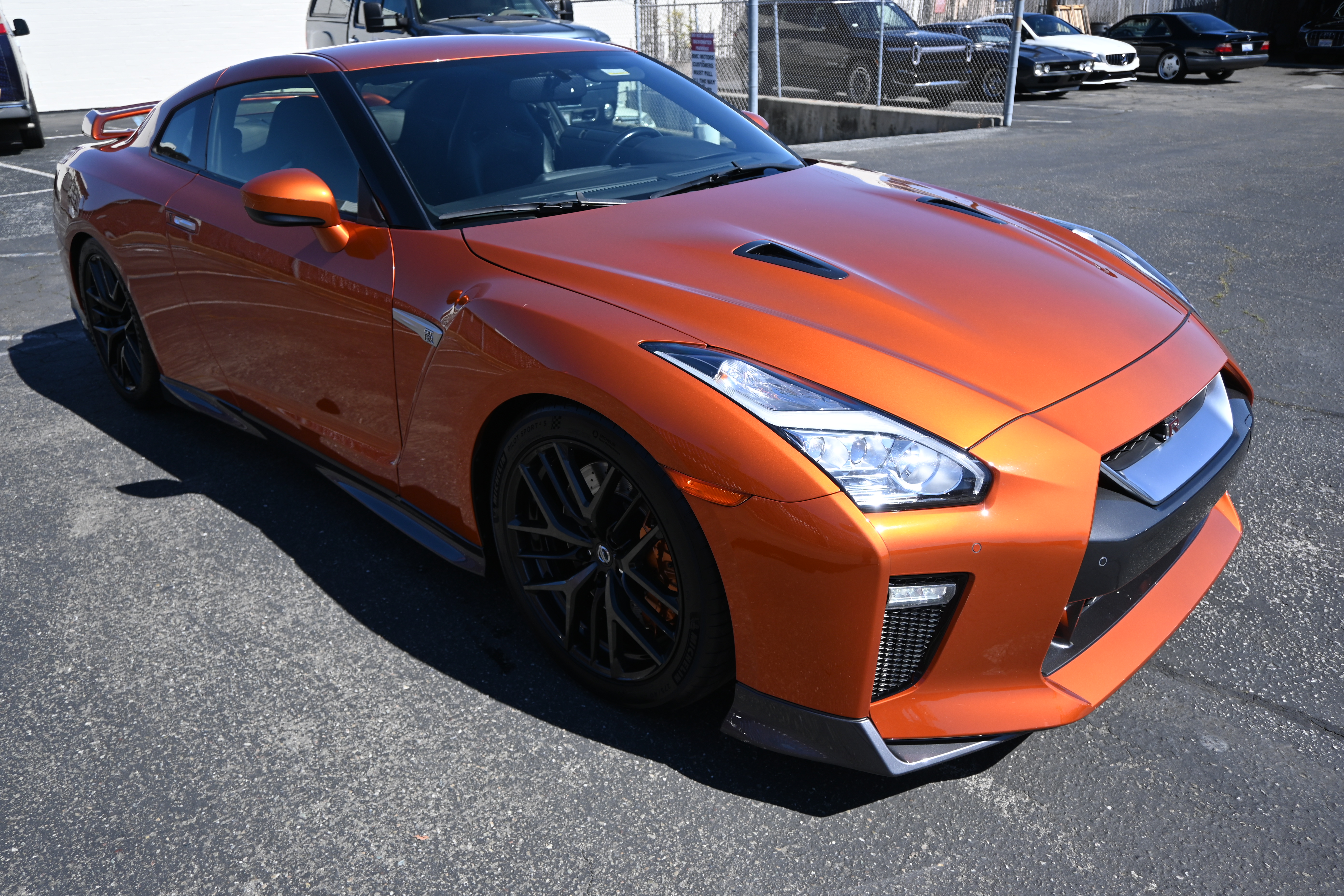 View vehicle photo 6