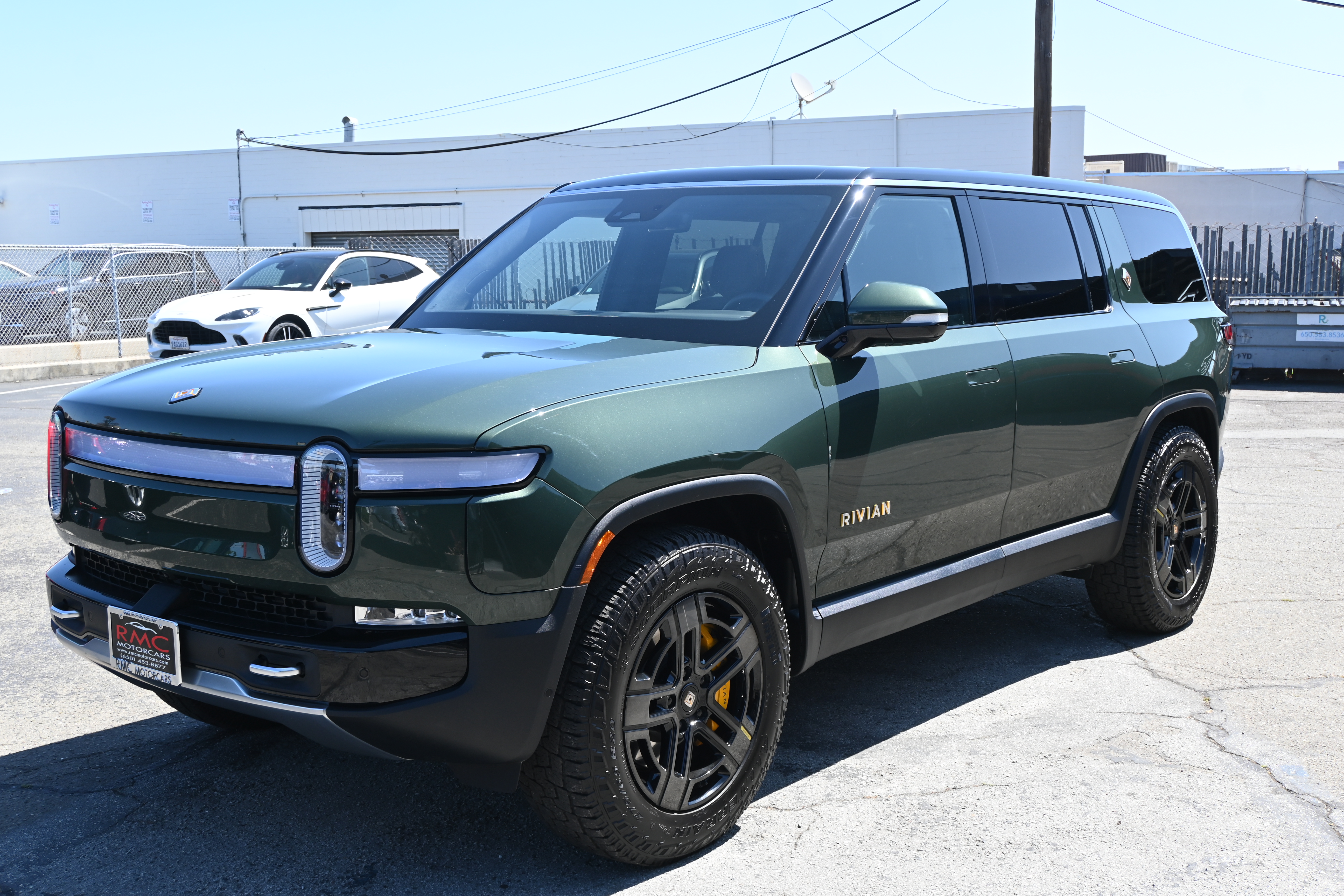 2023 Rivian R1S Adventure Quad Motor AWD