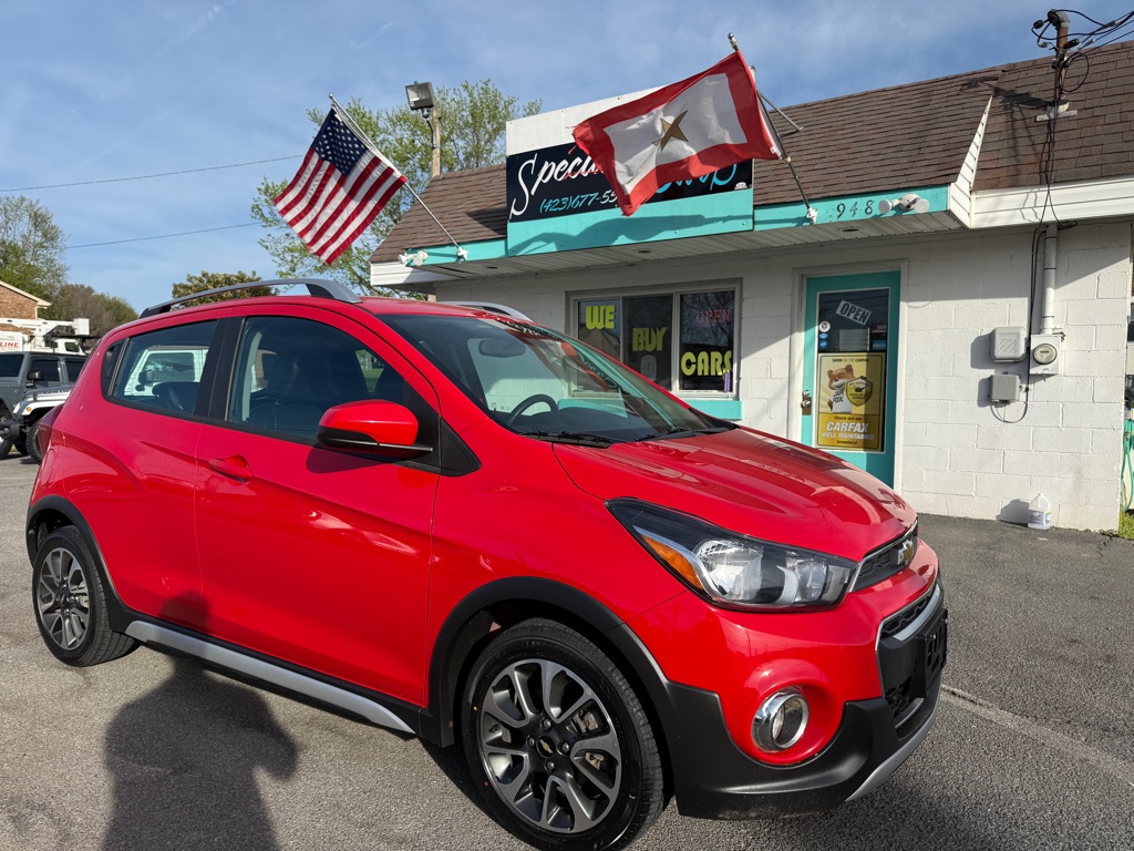 Red 2022 Chevrolet Spark ACTIV FWD Hatchback Front-Wheel Drive Manual