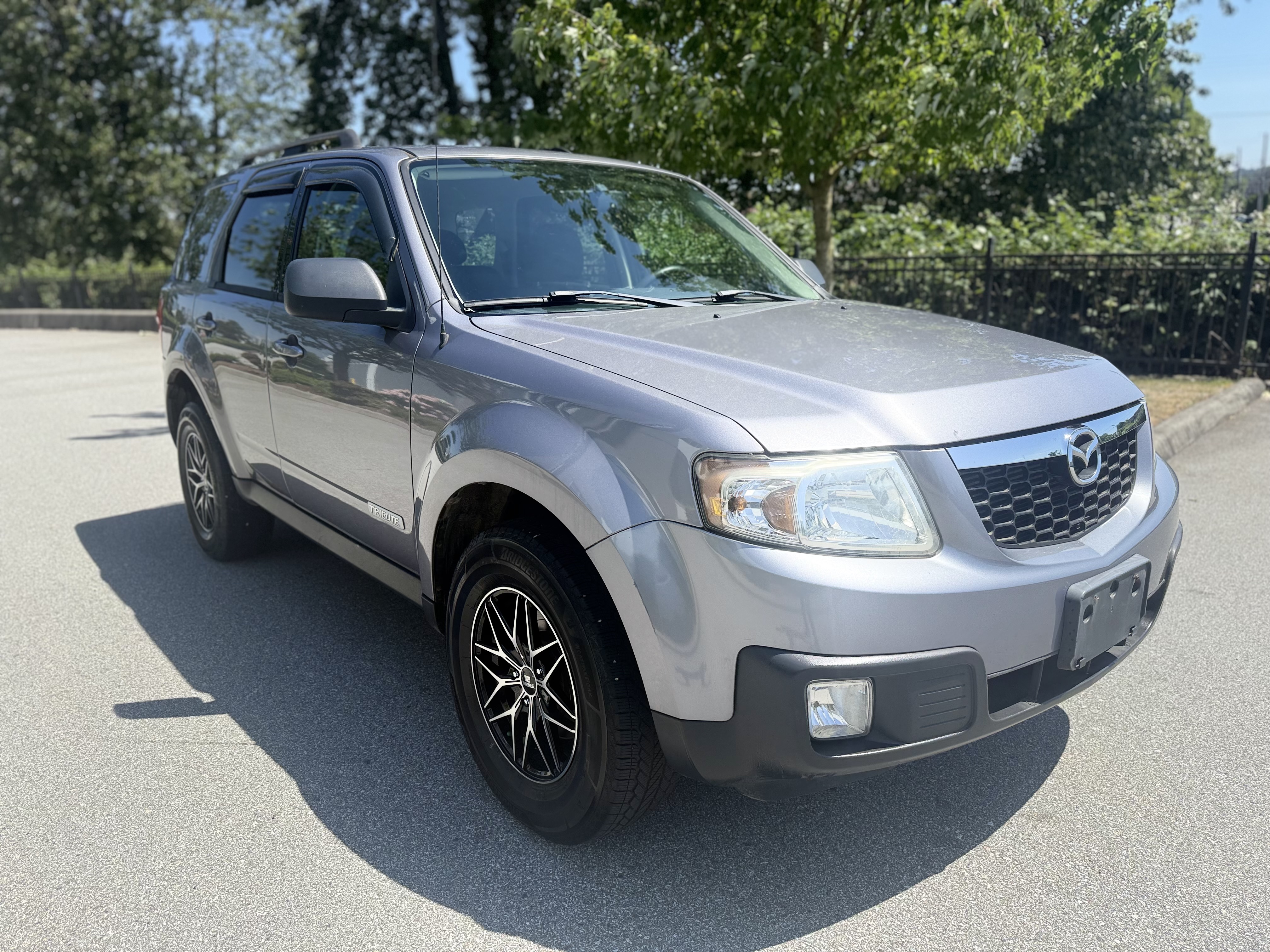 Gray 2008 Mazda Tribute SUV / Crossover All-Wheel Drive Automatic