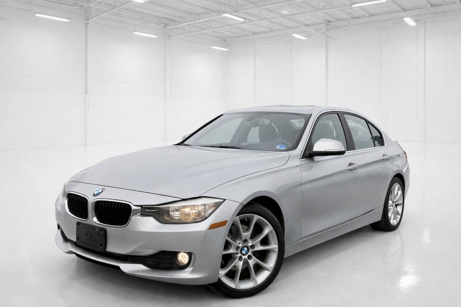 2015 BMW 3 Series 320i Sedan RWD