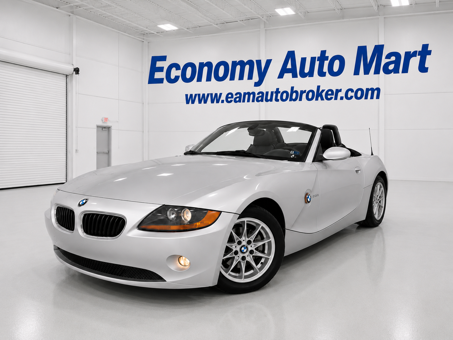 Silver 2004 BMW Z4 2.5i Roadster RWD Convertible Rear-Wheel Drive Manual