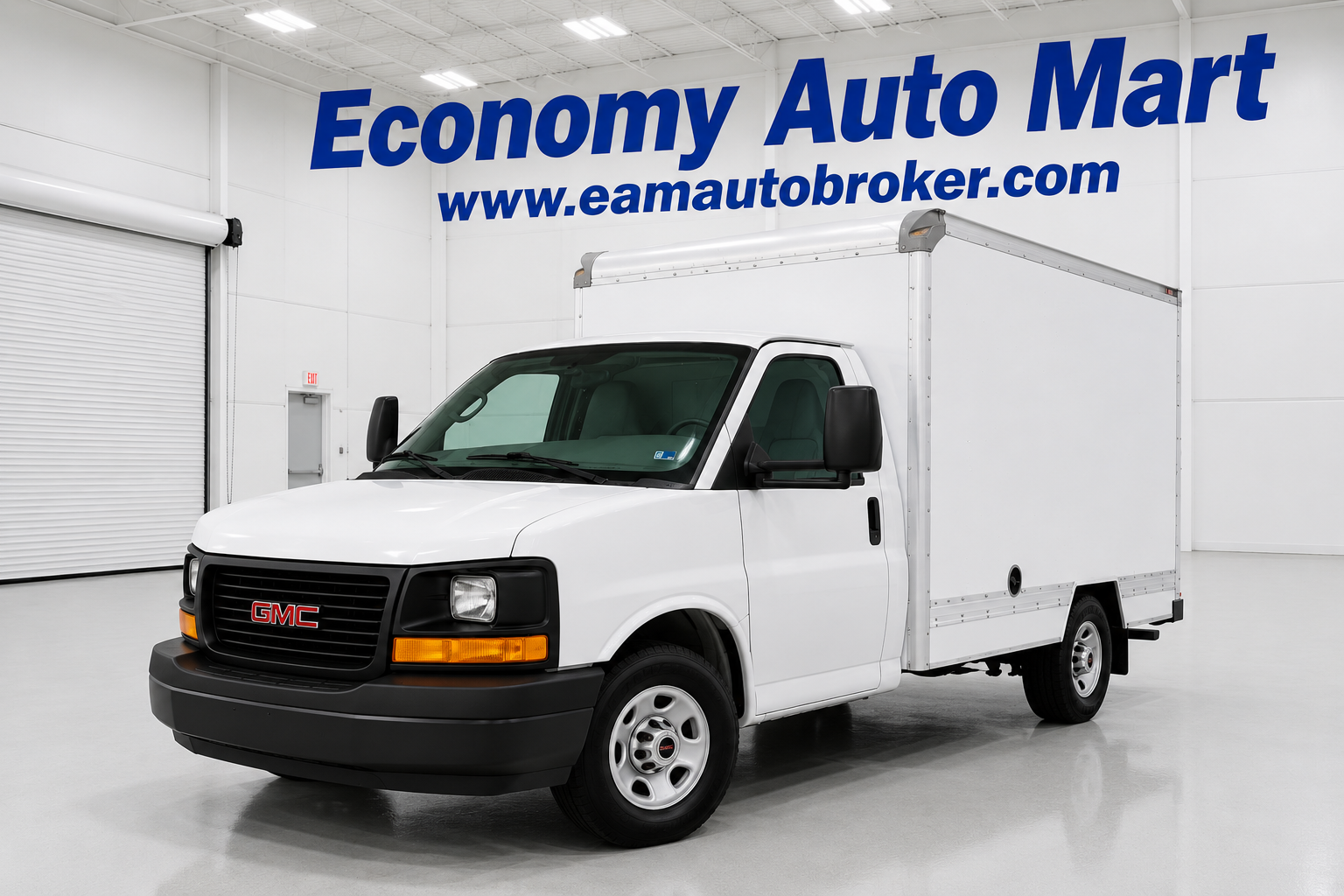 White 2015 GMC Savana Chassis 3500 139 Cutaway with 1WT RWD Van Rear-Wheel Drive Automatic