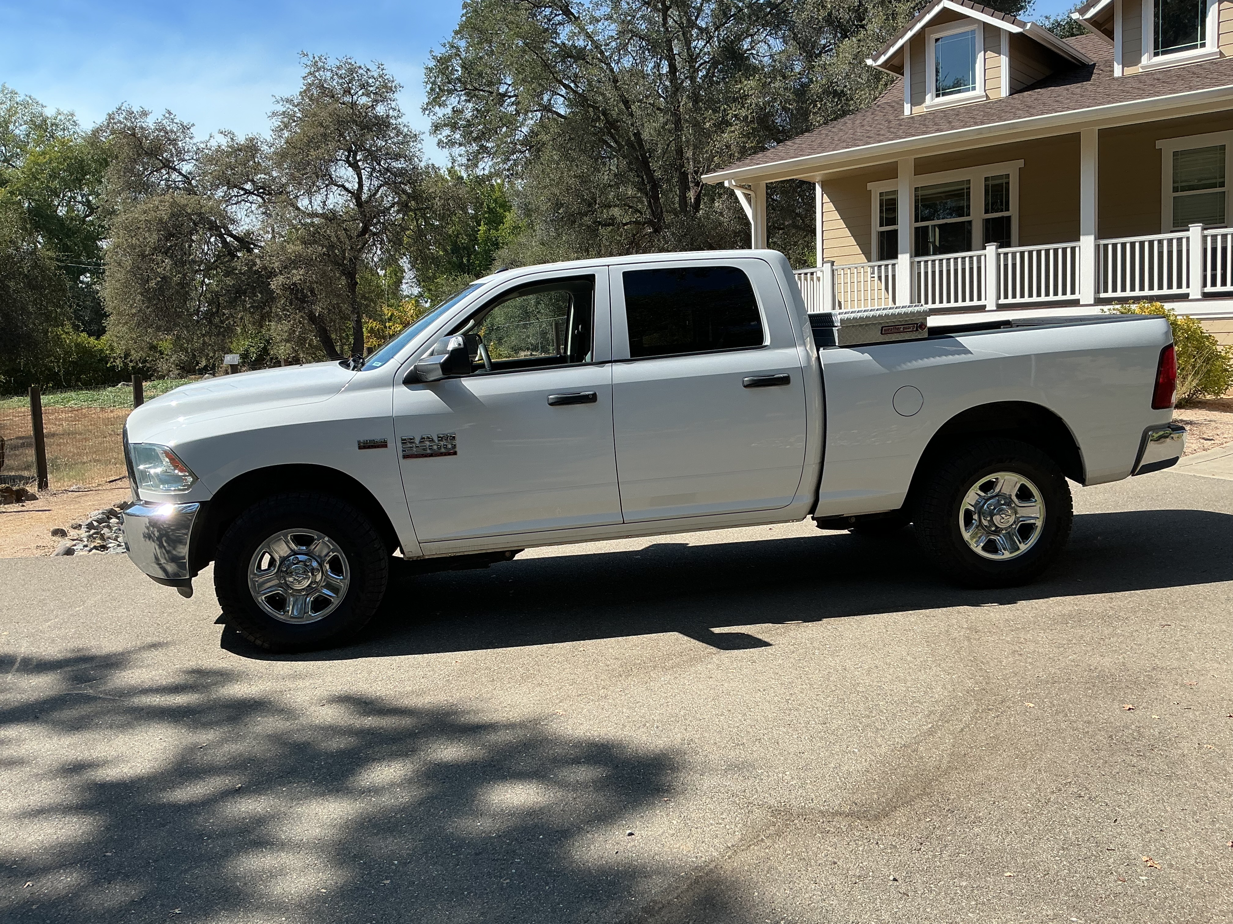 White 2018 RAM 2500 Pickup Truck 4X2