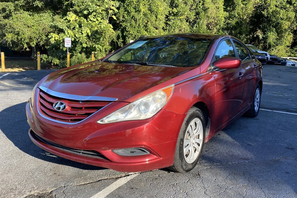 2011 Hyundai Sonata Middle-low level
